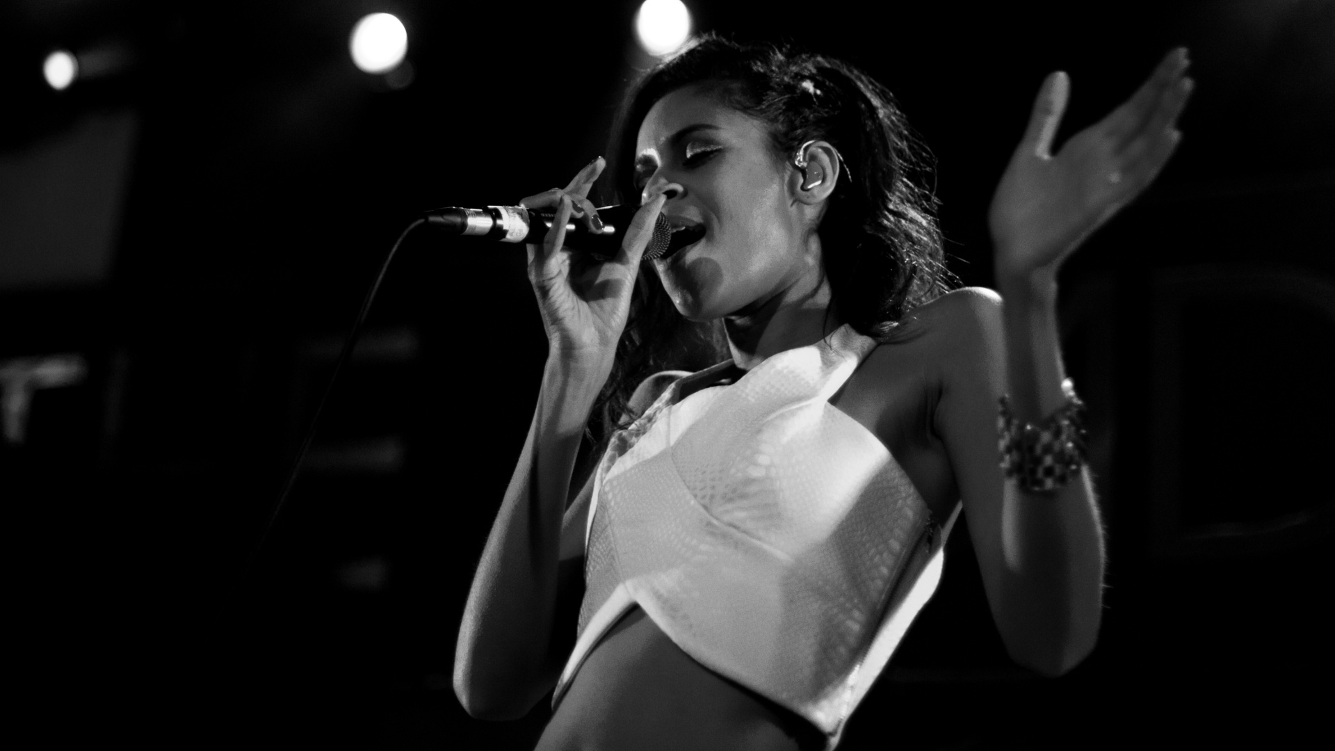 Alunageorge Hd Wallpaper posted by Ryan Anderson 1920x1080