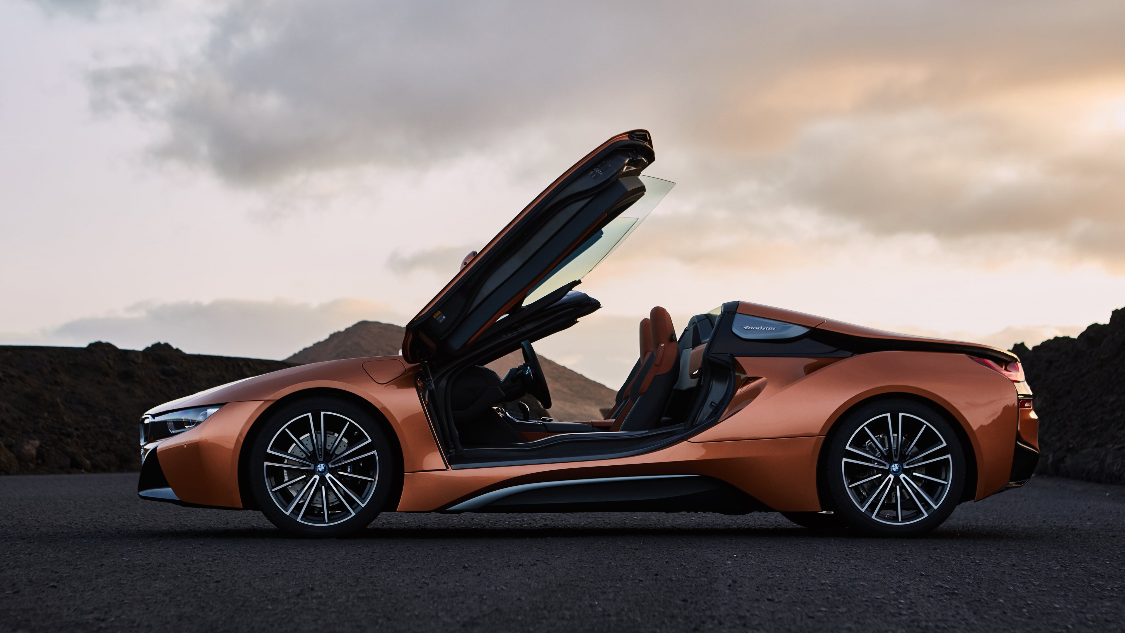 Open Doors, BMW i8 Wallpaper, 3840x2160 4K Desktop