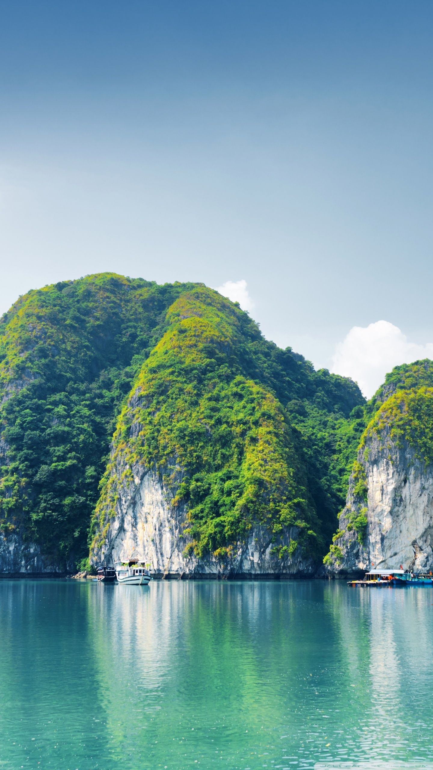 Ha Long Bay, Scenic backgrounds, Serene atmosphere, Spectacular beauty, 1440x2560 HD Phone