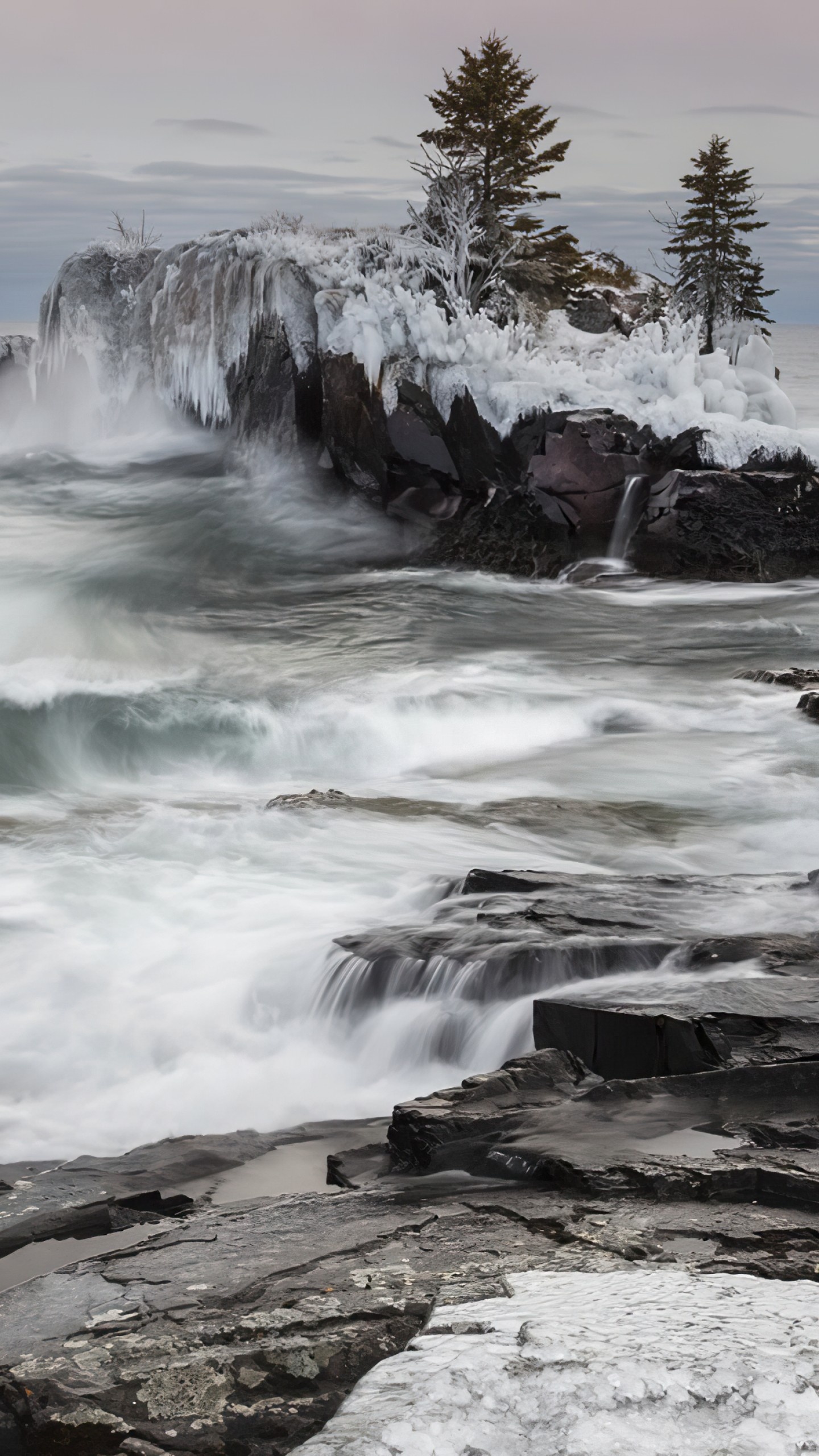 Lake Superior, Thunder Bay, Ontario, Winter, 1440x2560 HD Phone