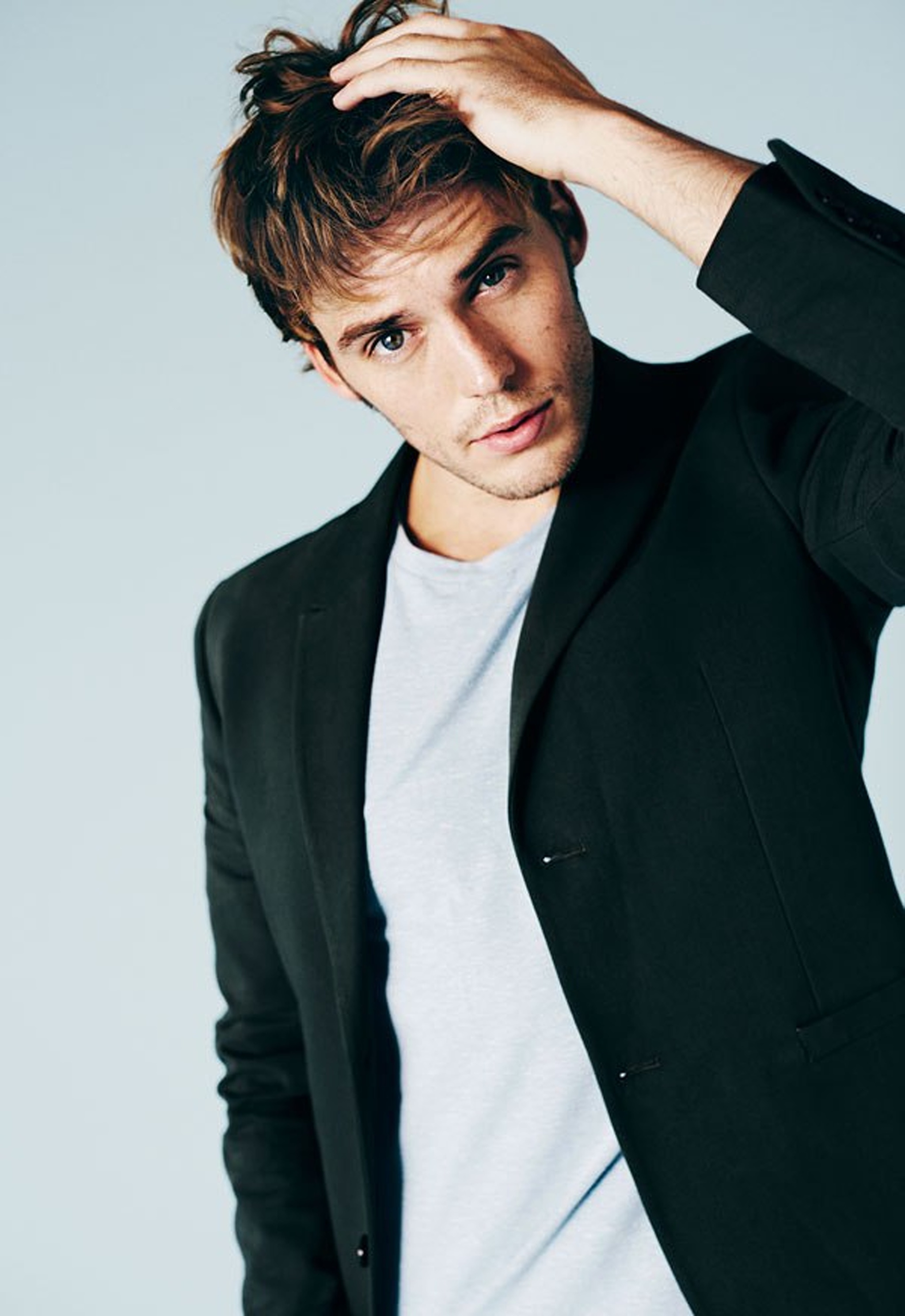 Sam Claflin, Wallpapers, Photos, Backgrounds, 2050x2980 HD Phone