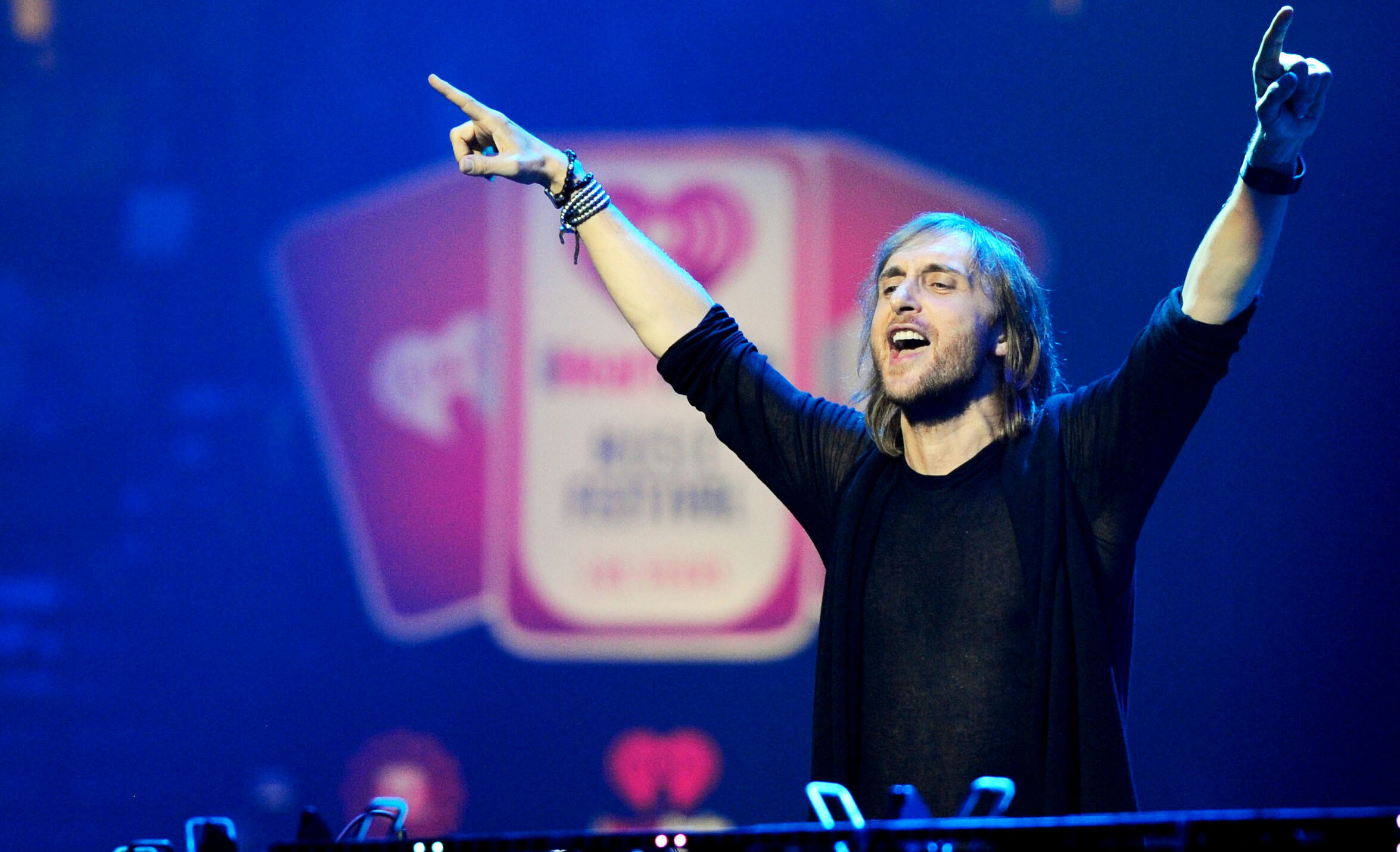 iHeartRadio Music Festival, David Guetta Wallpaper, 2350x1430 HD Desktop