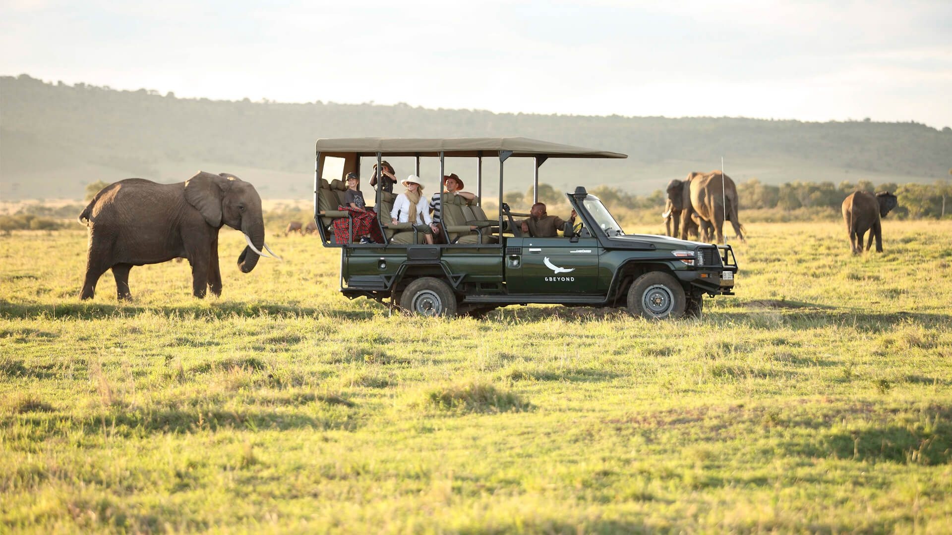 Maasai Mara National Reserve, Kenya wildebeest migration, Kenya tours, Wildlife spectacle, 1920x1080 Full HD Desktop