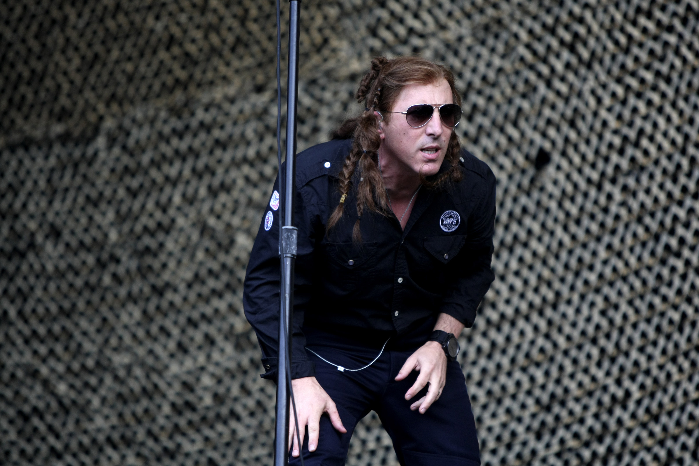 Maynard James Keenan, Call Out Trolls, No Layne No Chains, 2400x1600 HD Desktop