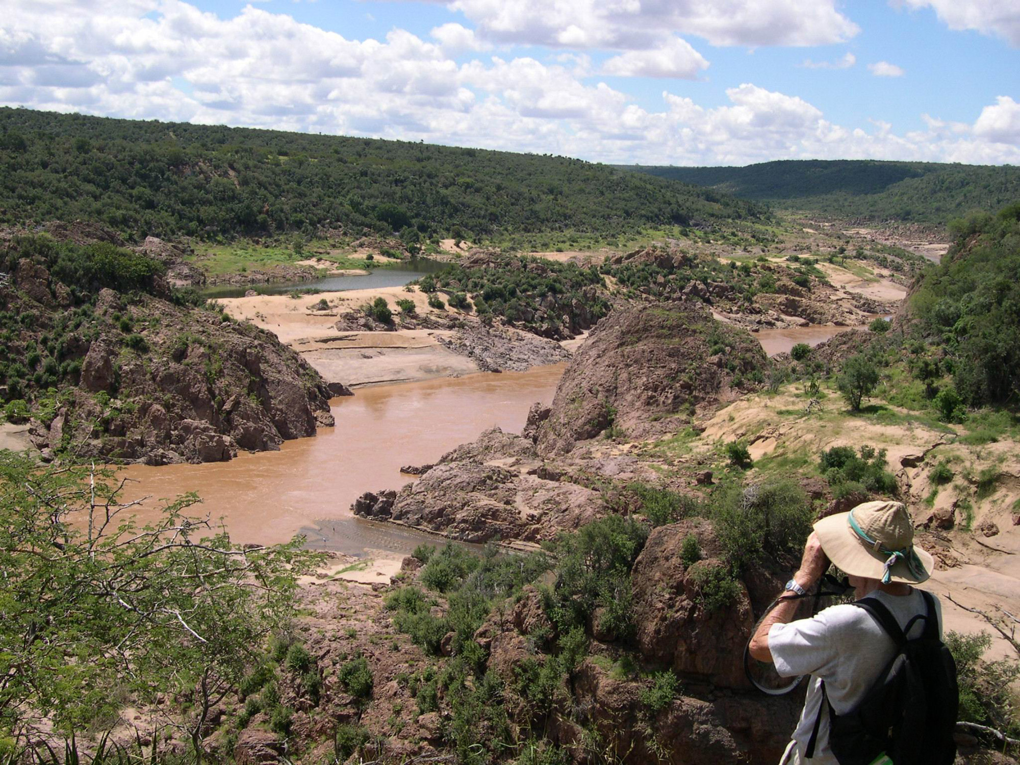 Kruger National Park, South African Eden, Pristine wilderness, Environmental treasure, 2000x1500 HD Desktop