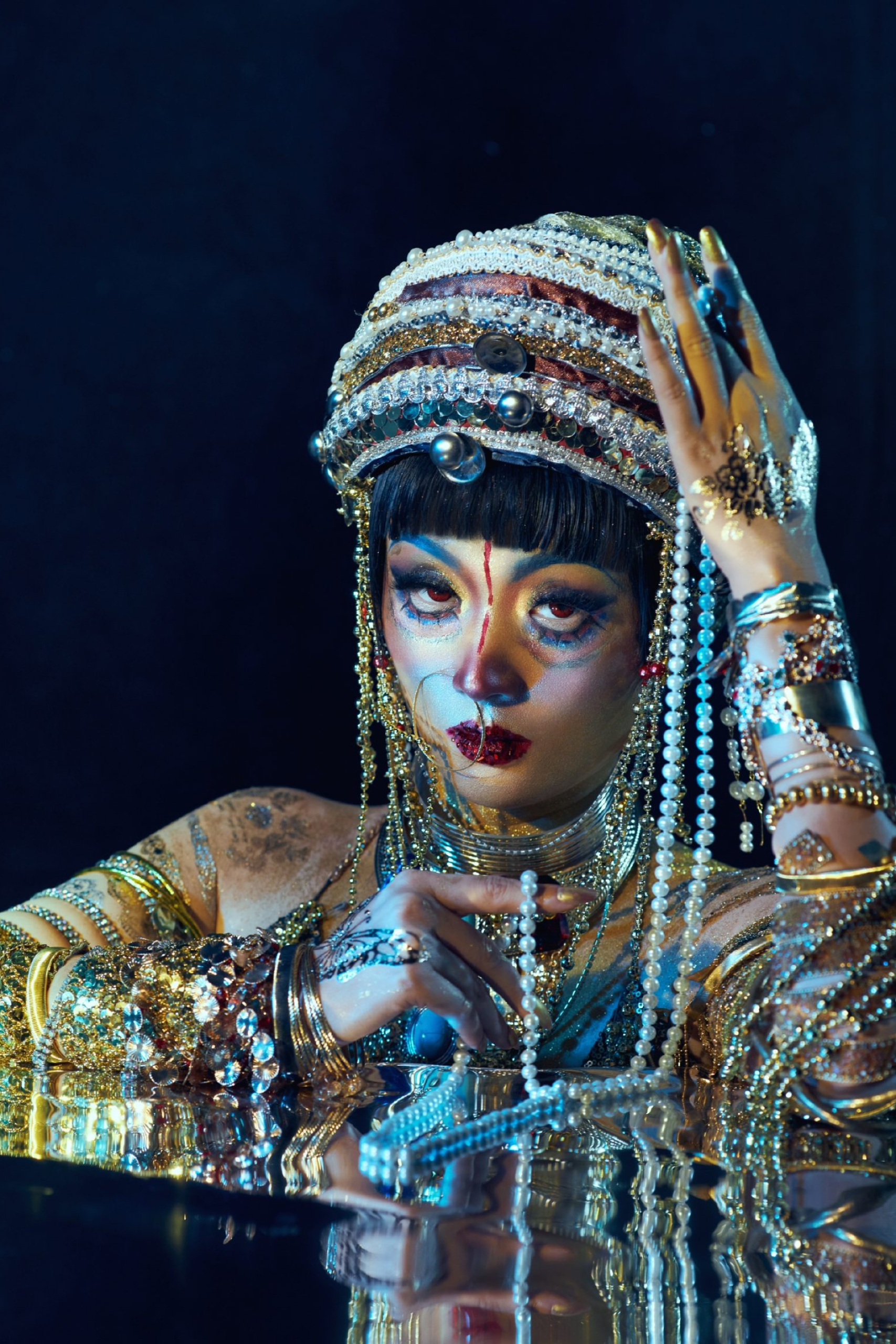 Jibaro, Love Death & Robots, Chinese youth cosplay, Netflix hit series, 1710x2560 HD Phone