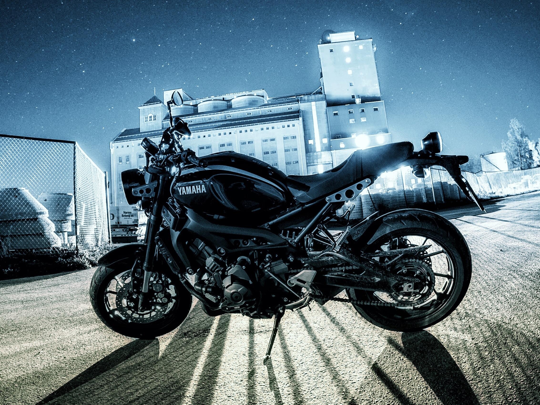 Yamaha XSR900, Midnight shot, Midnight black, RMotorcycles, 2270x1700 HD Desktop