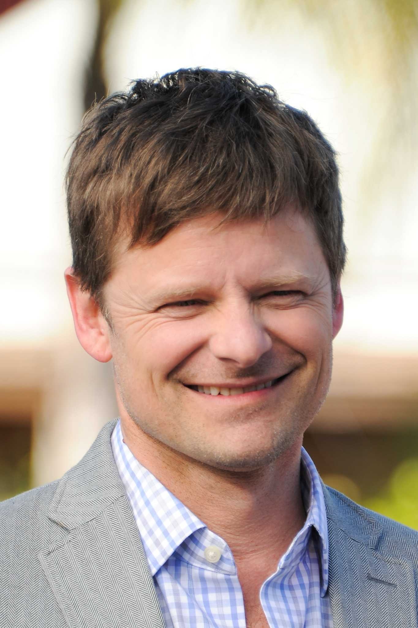 Steve Zahn, Birthdays, Actor, Celebrations, 1370x2050 HD Phone