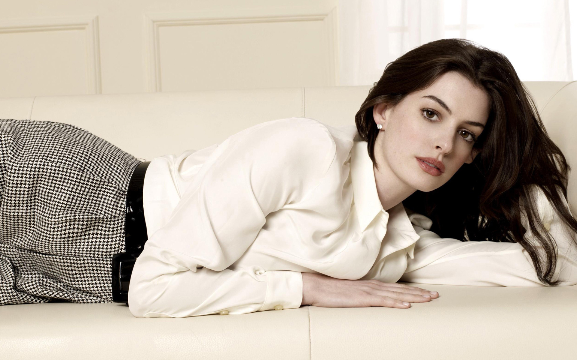 Anne Hathaway, Celebrity, Desktop wallpapers, Wide, 1920x1200 HD Desktop