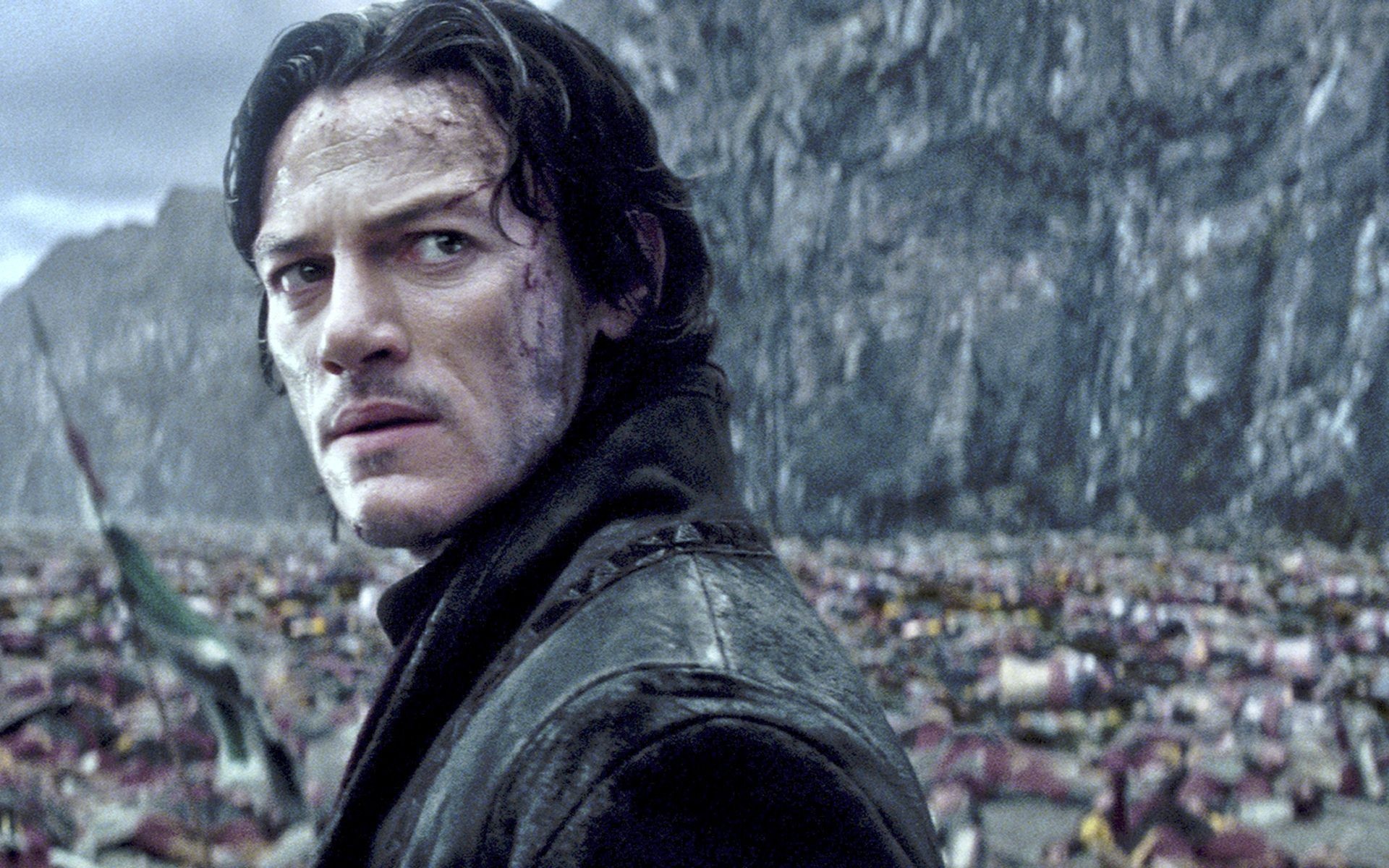 Dracula Untold film, Standalone story, Luke Evans's portrayal, Underrated vampire movie, 1920x1200 HD Desktop