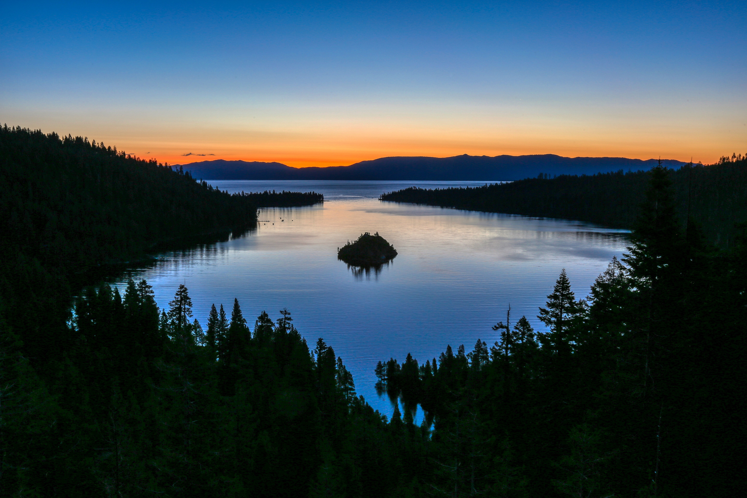 Lake Tahoe engagement, Wedding photos, Local favorites, Resort hotel, 2560x1710 HD Desktop