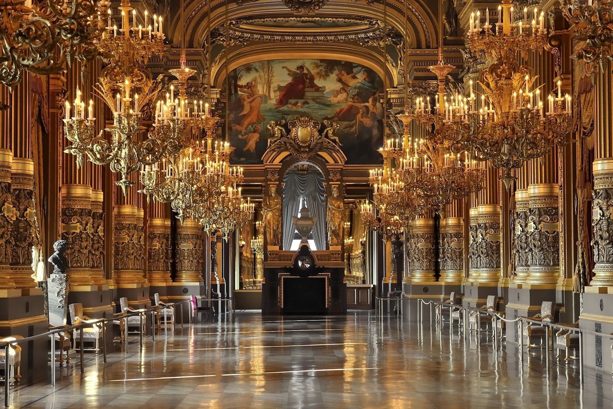 Buckingham Palace, Chandeliers, Opera Garnier, Paris, 2050x1370 HD Desktop