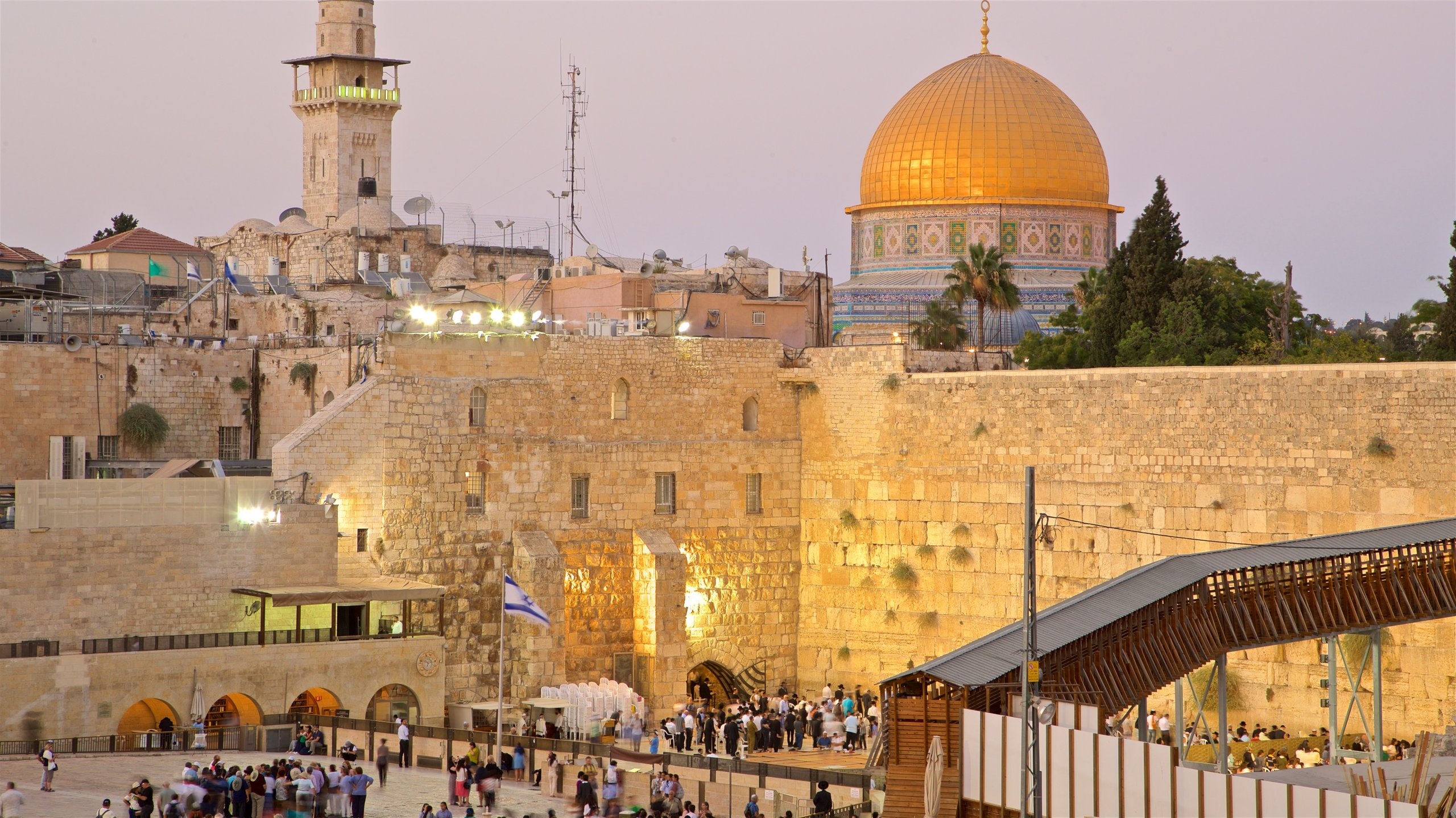 Western Wall, Vacation rentals, Jerusalem accommodations, Memorable stays, 2560x1440 HD Desktop