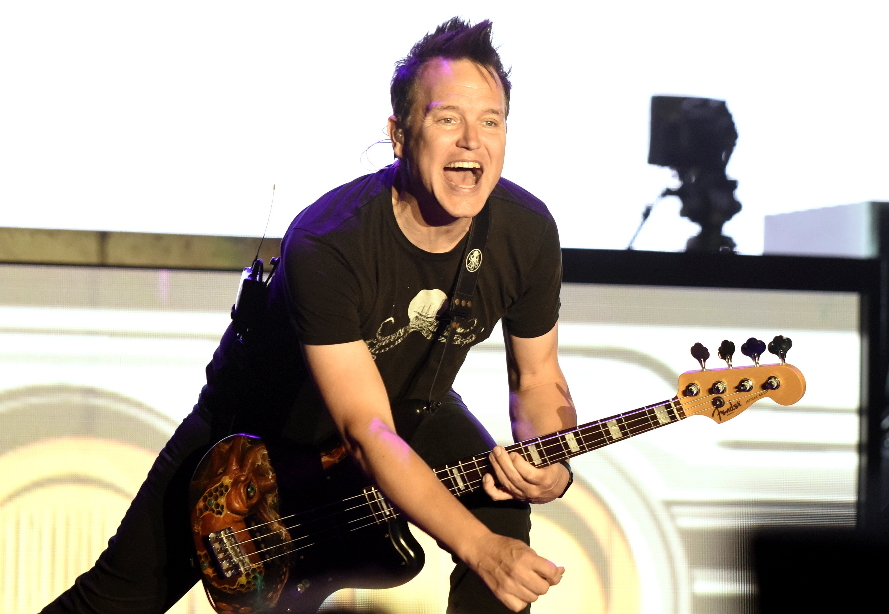 Mark Hoppus, blink 182 guitarist, reveals cancer diagnosis, 3000x2070 HD Desktop