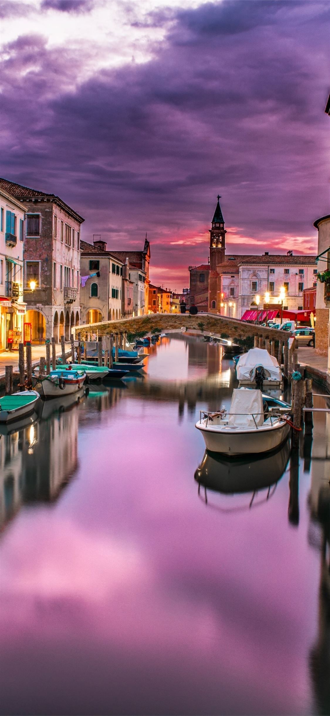 Venice water views, Italy travel, Romantic cityscape, iPhone wallpaper, 1130x2440 HD Phone