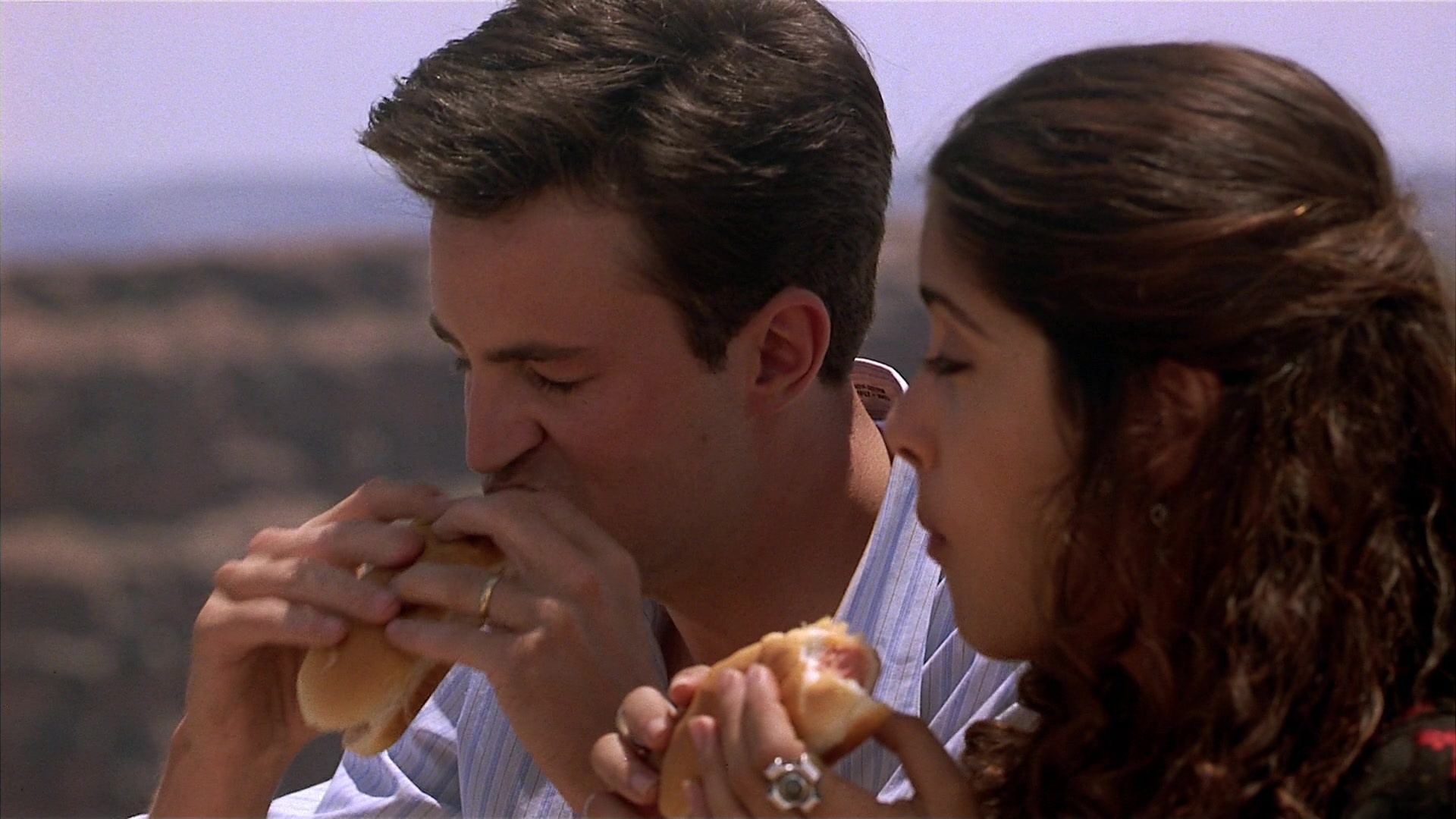 Fools Rush In, Gray's Papaya hot dogs, Matthew Perry, Salma Hayek, 1920x1080 Full HD Desktop