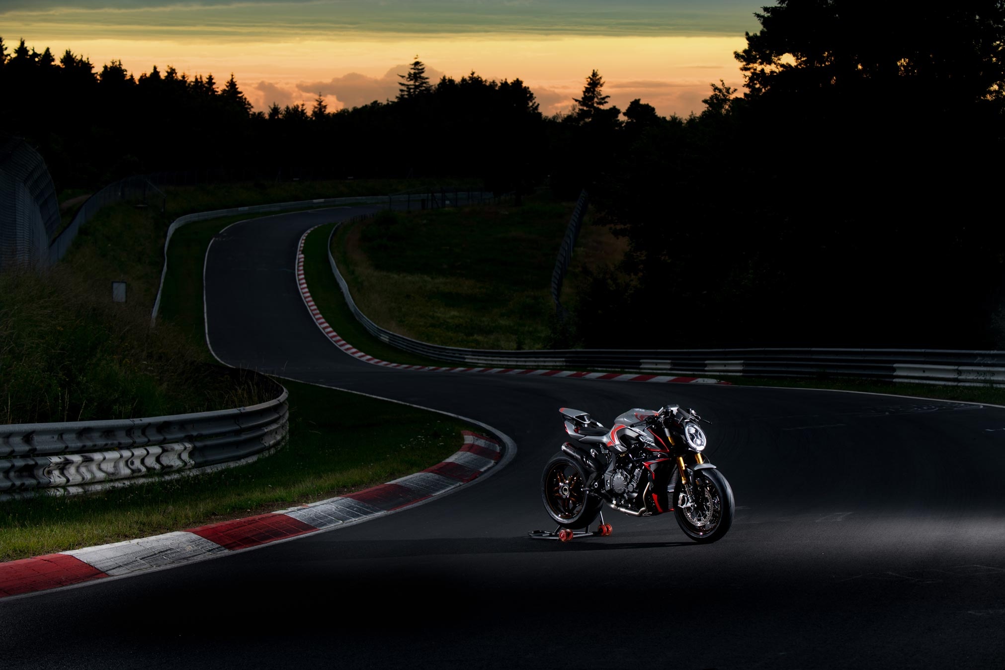 Nurburgring, MV Agusta Brutale 1000 Wallpaper, 2030x1350 HD Desktop