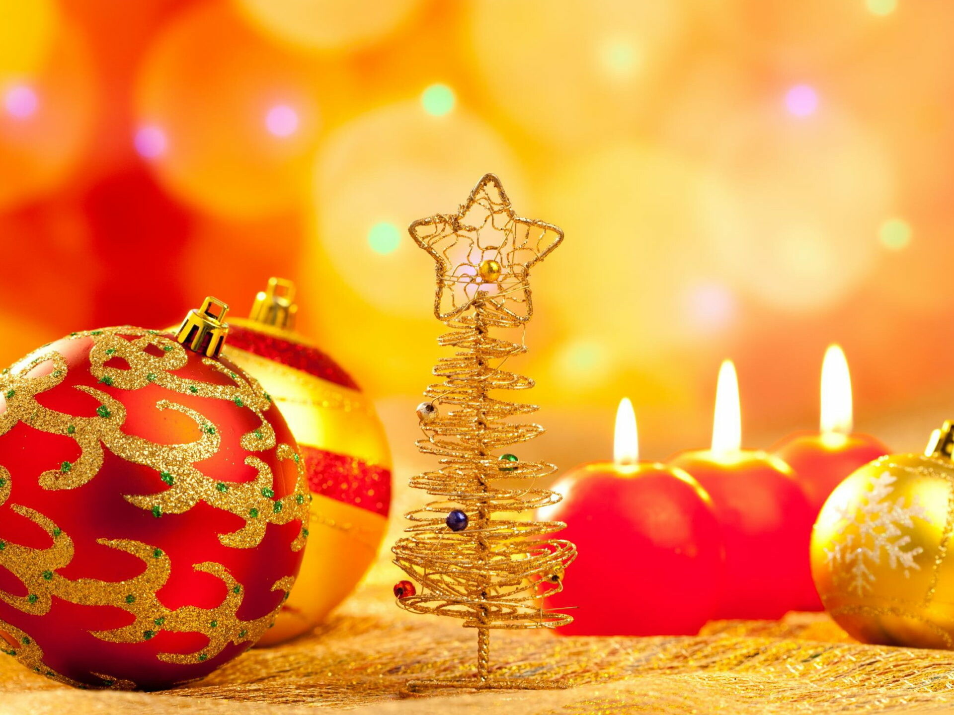 New Year ornaments, Festive candles, Holiday decorations, Joyful ambiance, 1920x1440 HD Desktop