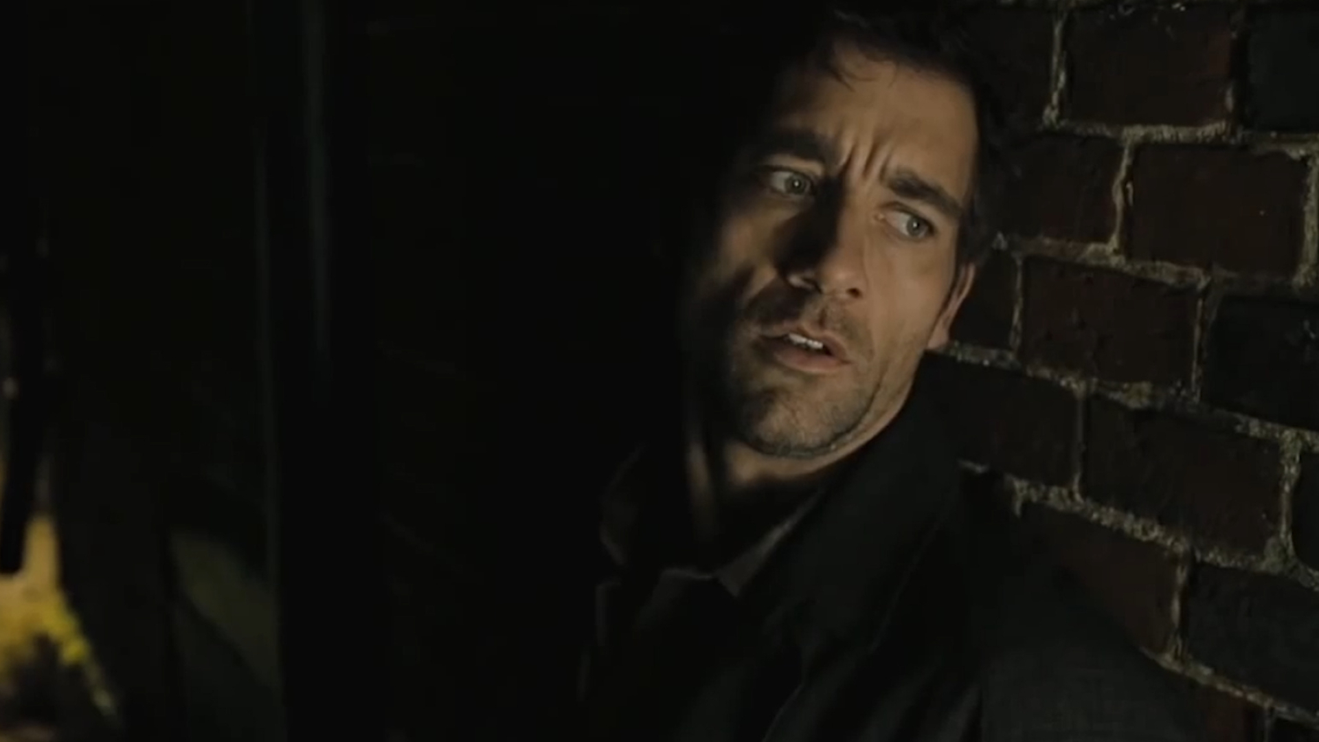 Stunning shot in Children of Men, Unexpected beauty, Unscripted moment, Cinematic magic, 1920x1080 Full HD Desktop