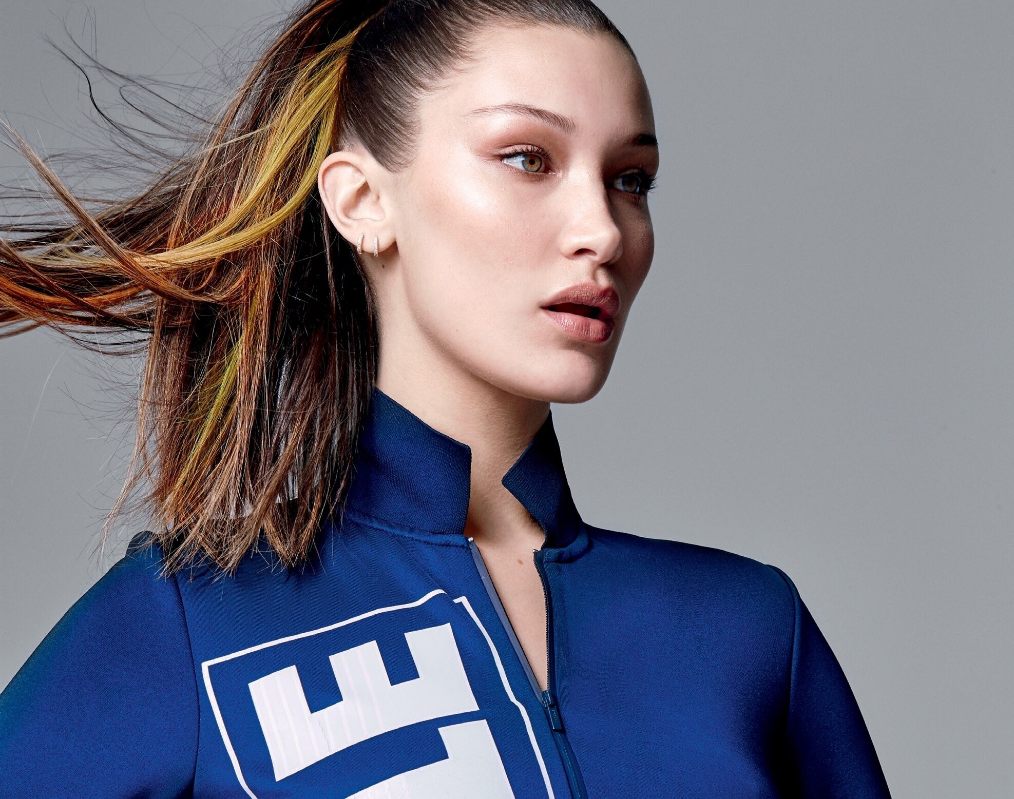 Bella Hadid, Profile view, Brunette model, Blue eyes, 1980x1560 HD Desktop