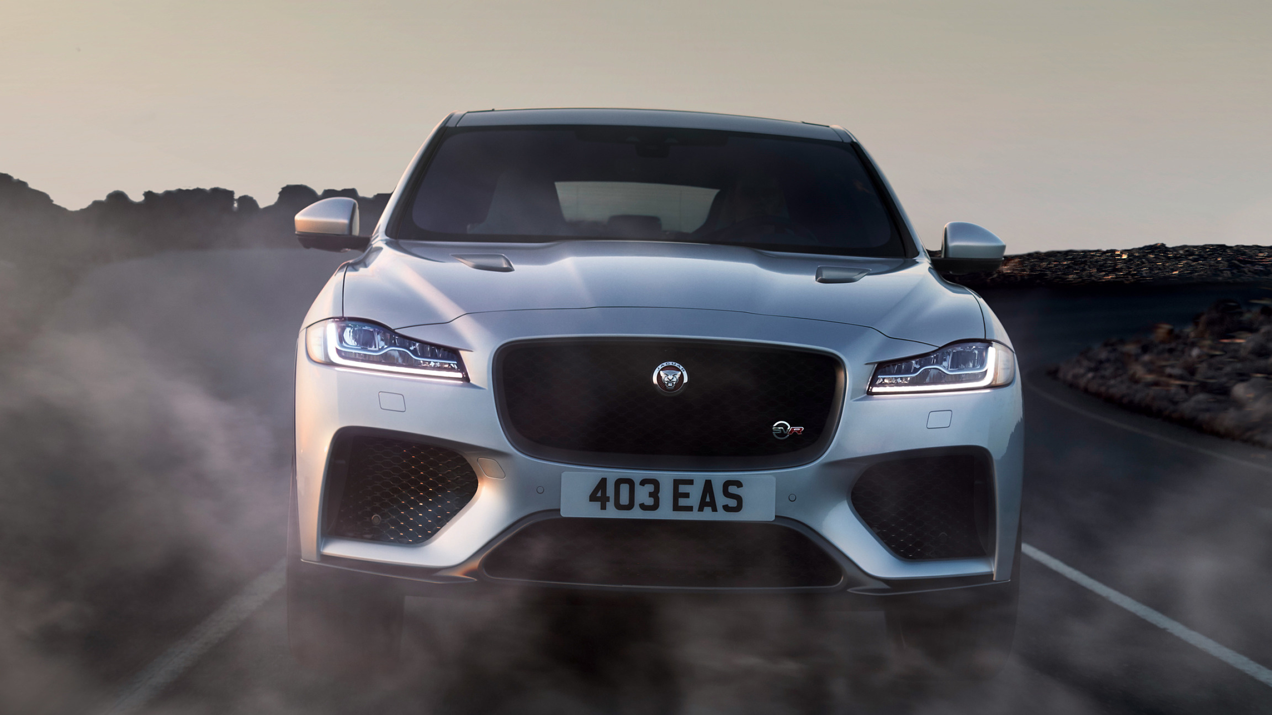 Jaguar F-PACE SVR, High definition, Performance vehicle, Luxury SUV, 2560x1440 HD Desktop