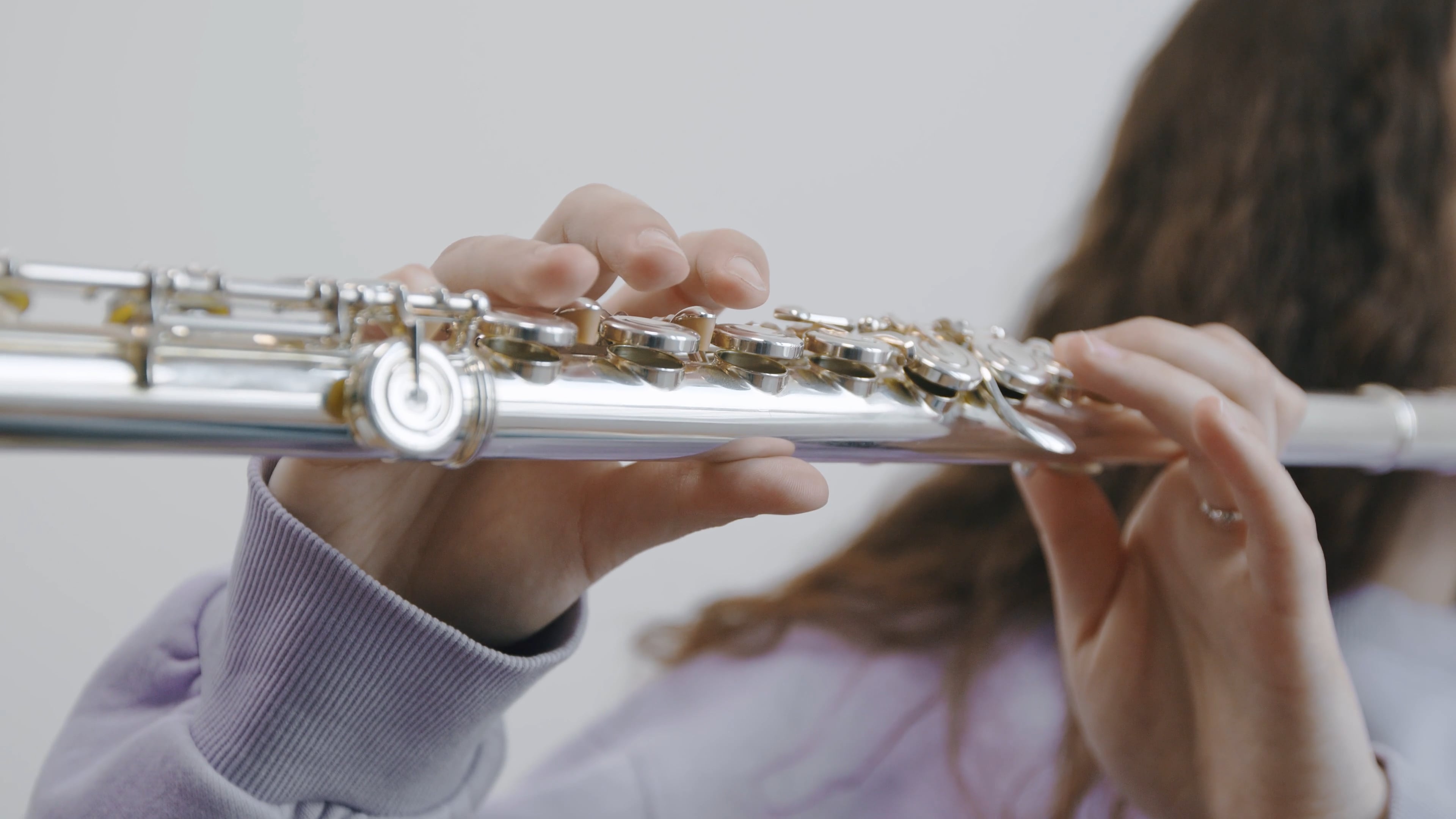 Woman playing flute, Artistic video, Beautiful melodies, Soulful instrument, 3840x2160 4K Desktop