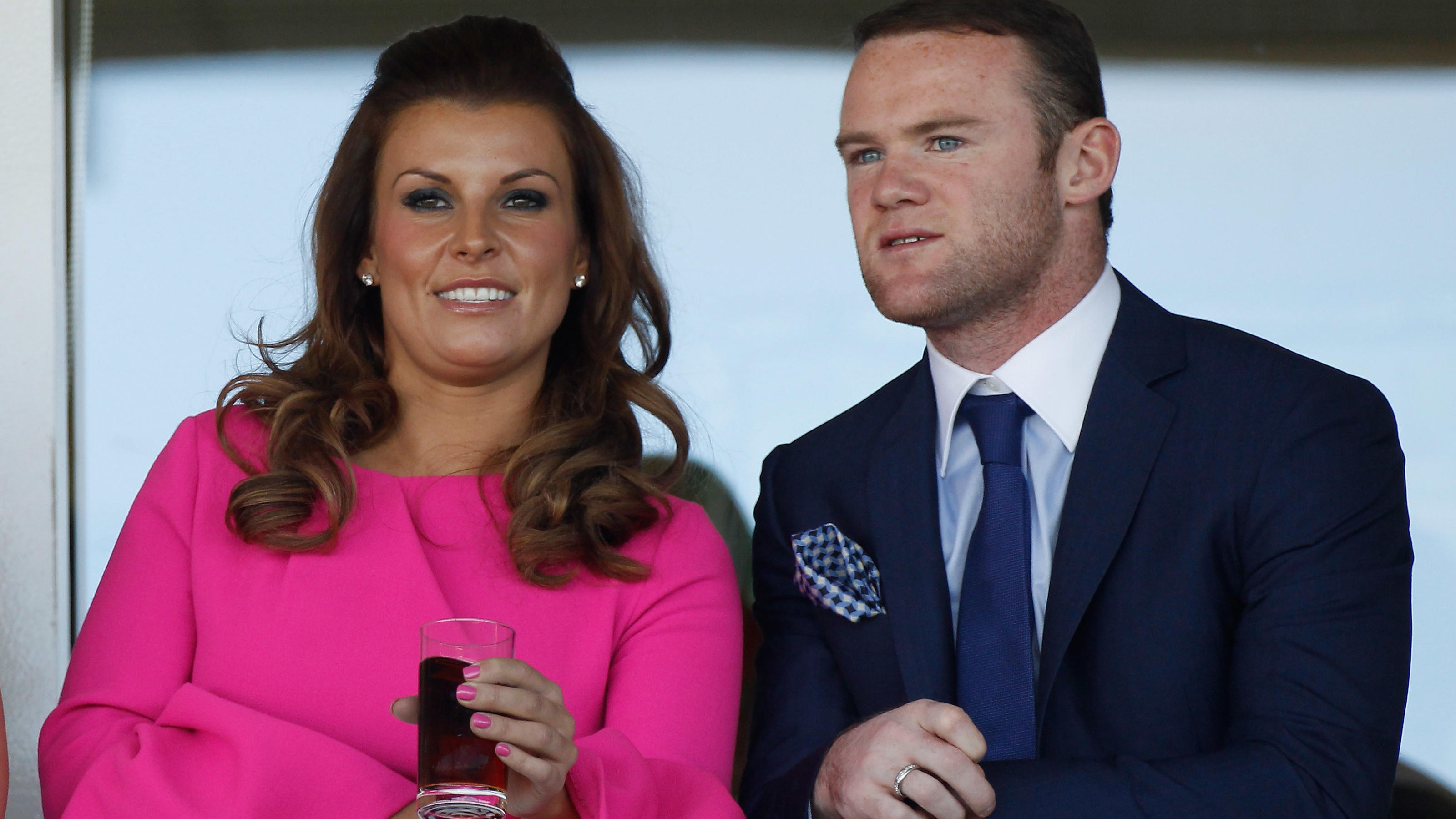 Coleen Rooney, Infidelity scandal, Inakzeptabel156, Rooney's statement, 3200x1800 HD Desktop