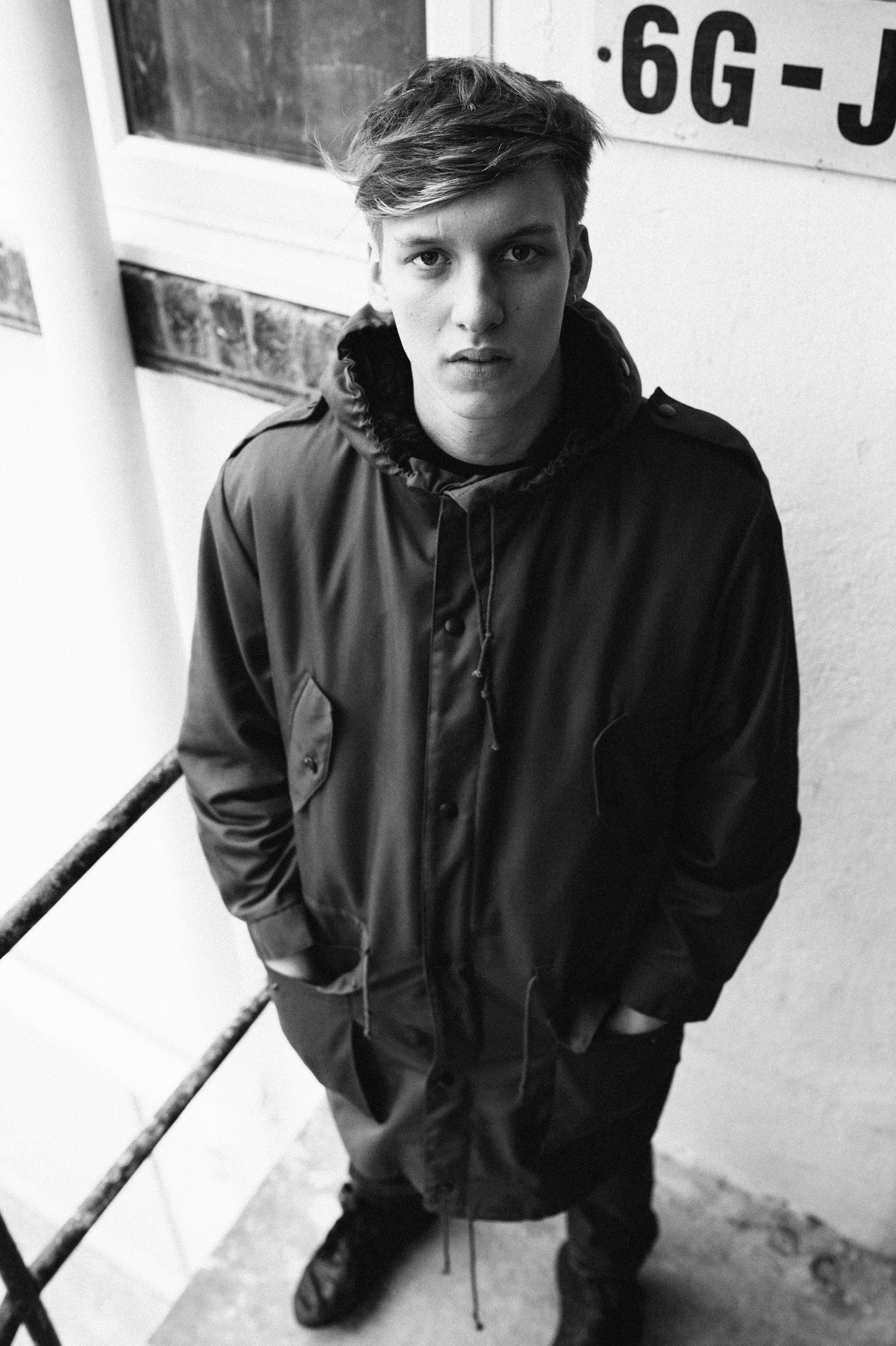 George Ezra, Rob Blackham, Photographer's perspective, Captivating images, 1340x2000 HD Phone