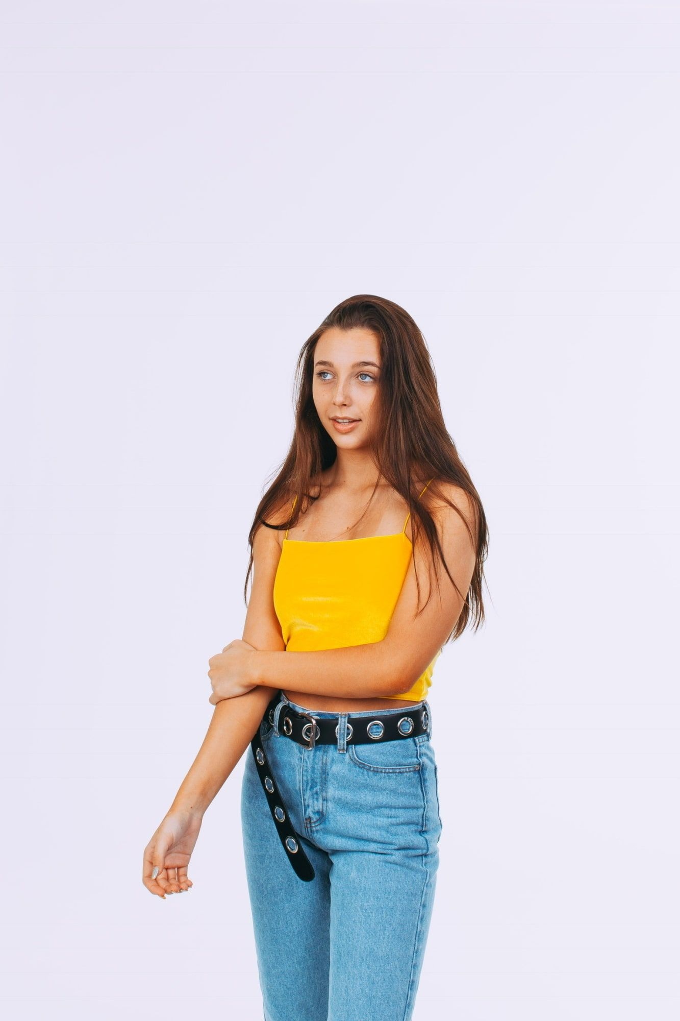 Emma Chamberlain, Dolan Twins, Outfits, 1340x2000 HD Phone