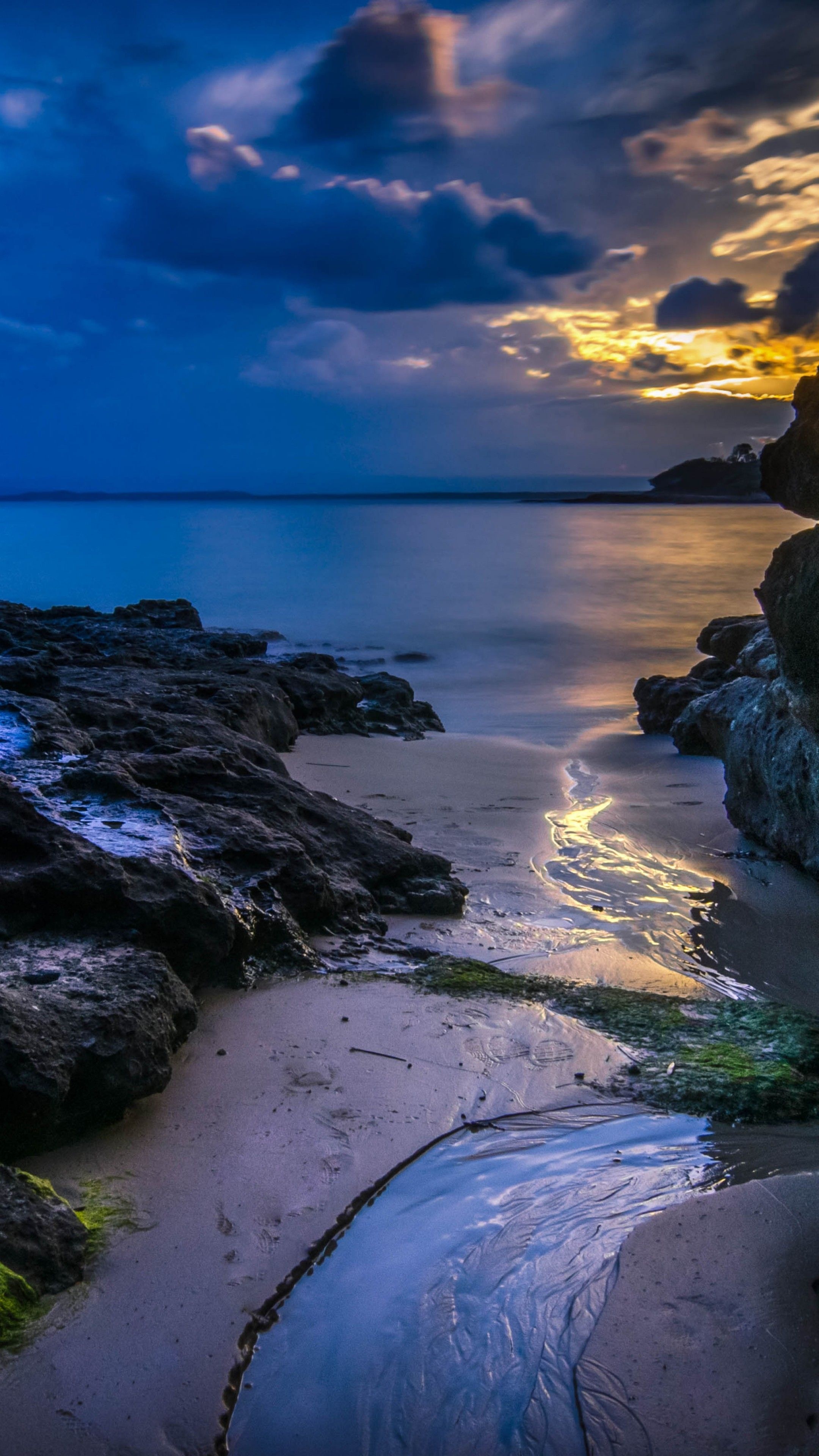 Ocean beauty, Serene nature, Summer vibes, Coastal scenery, 2160x3840 4K Phone