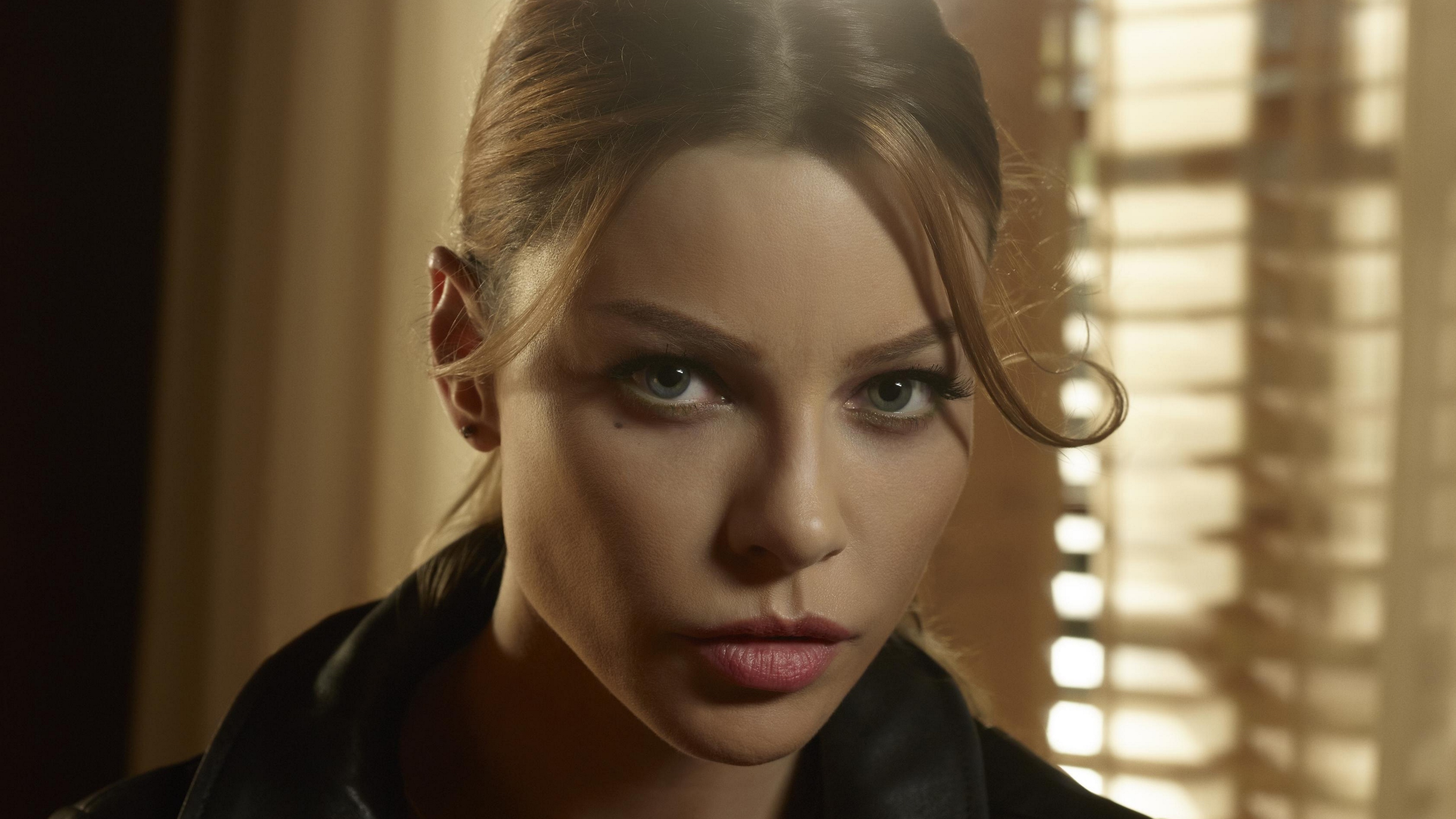 Lauren German, 20 wallpapers, 3840x2160 4K Desktop