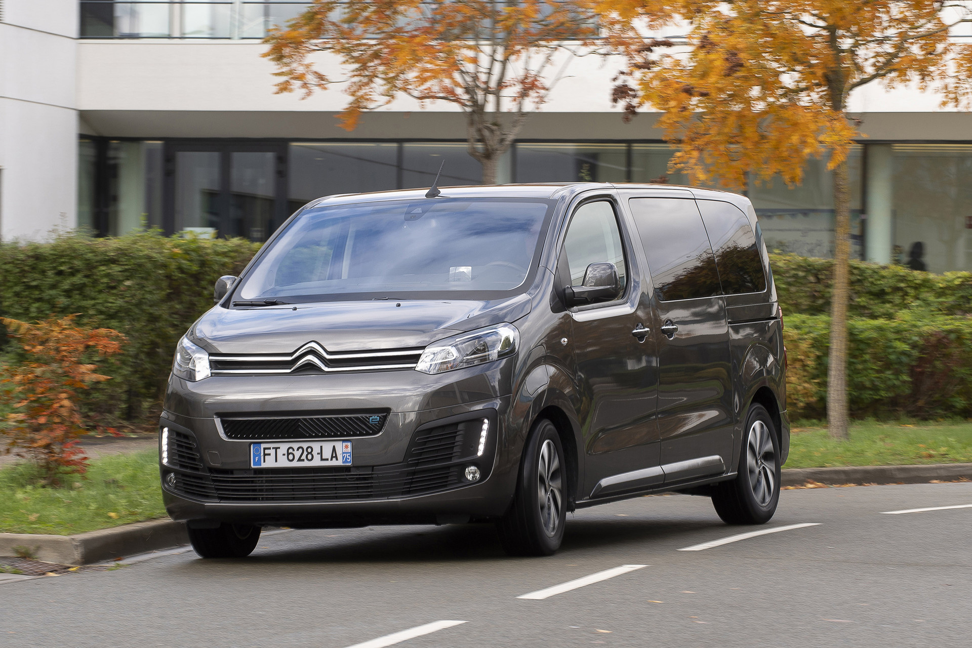 Citroen e-Space Tourer, Always electric, Cutting-edge technology, Techzle article, 1920x1280 HD Desktop