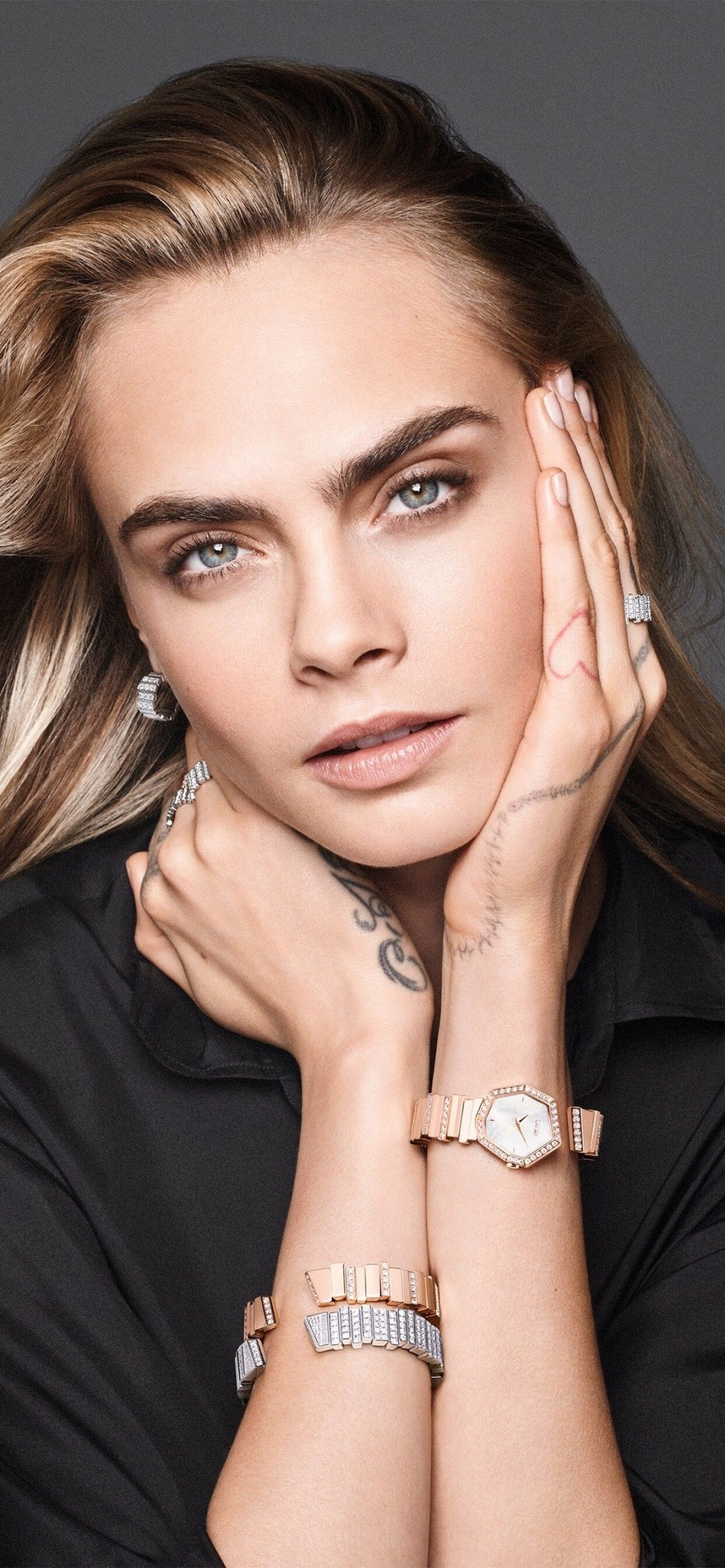 Gem Dior, Cara Delevingne Wallpaper, 1250x2690 HD Phone