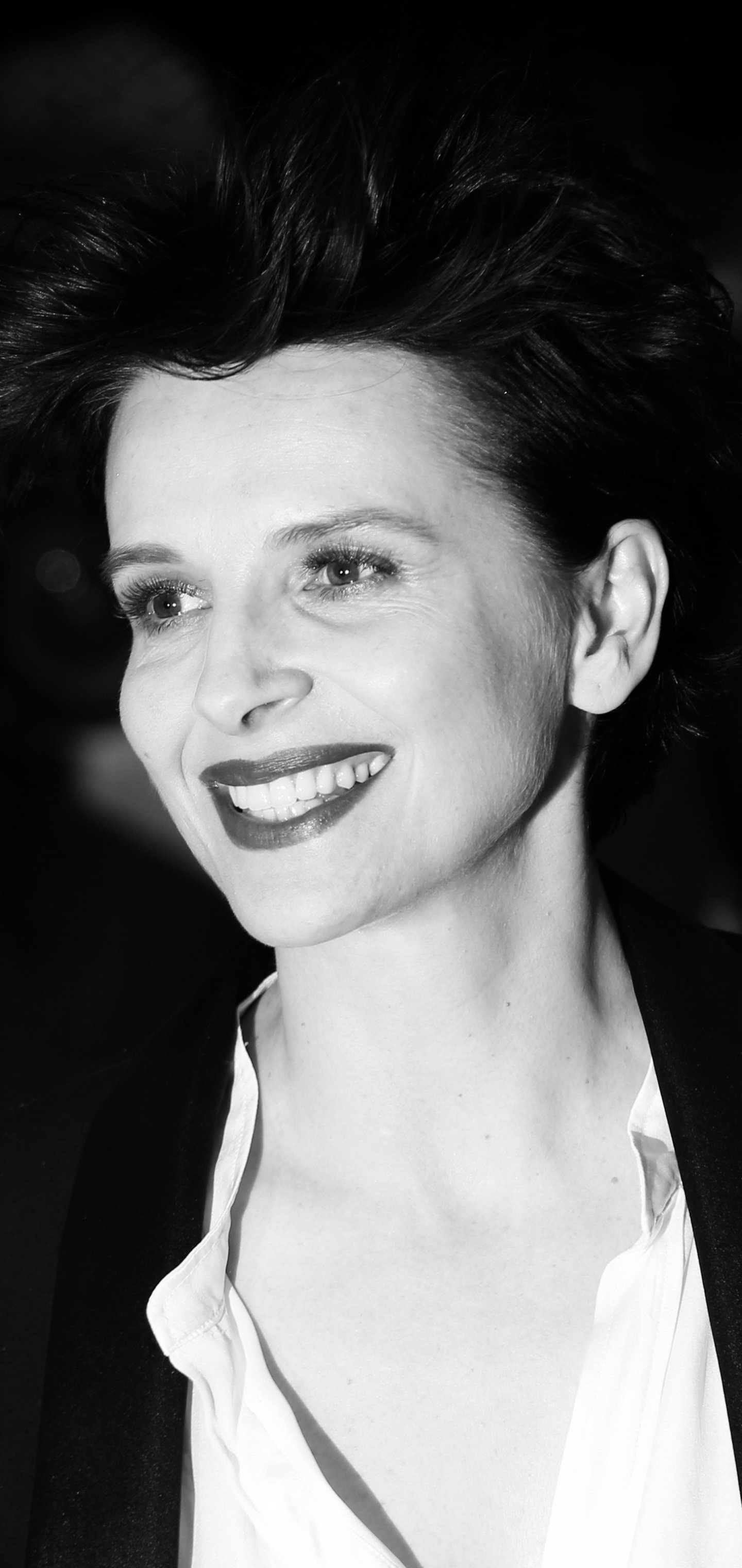 Celebrity, Juliette Binoche, French actress, 1440x3040 HD Phone