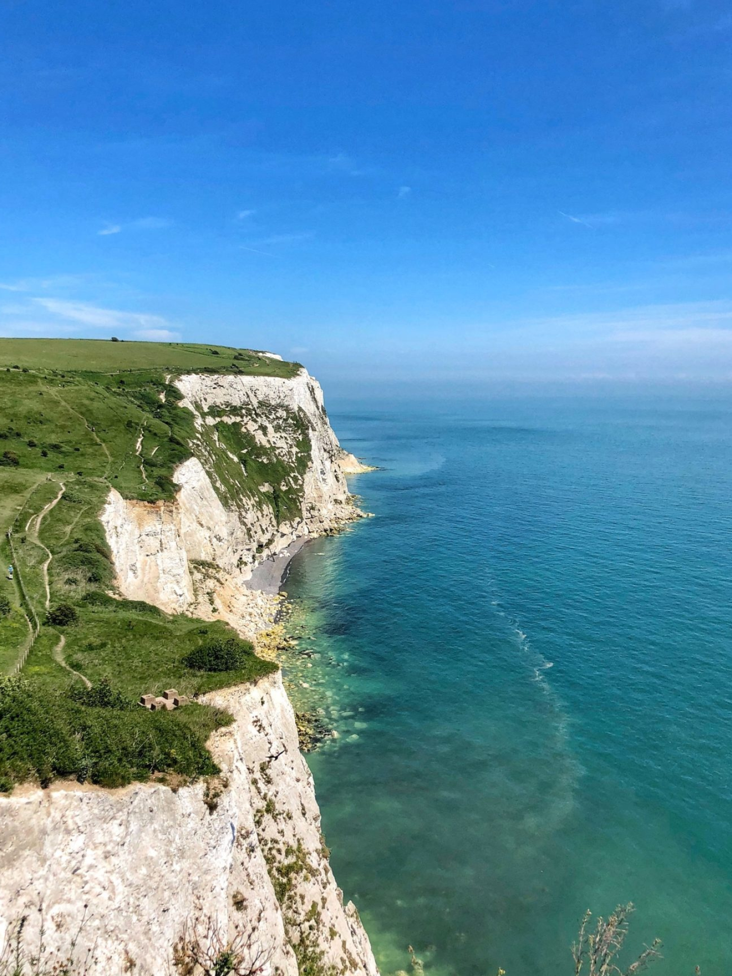 White Cliffs of Dover, Coastal walking trail, Aye Wanderful, Outdoor adventure, 1440x1920 HD Phone