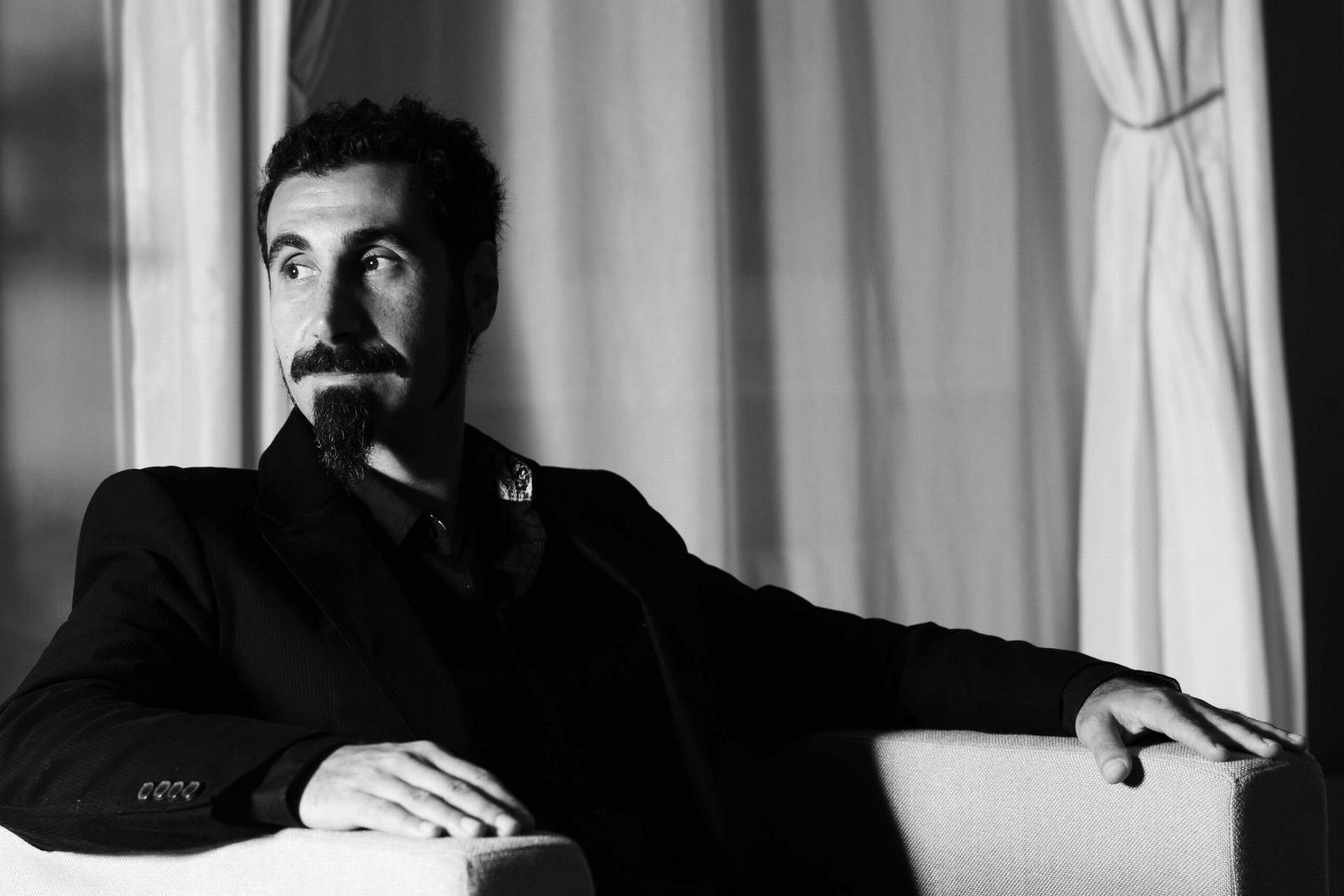 Serj Tankian HD Wallpapers und Hintergrnde 1920x1280