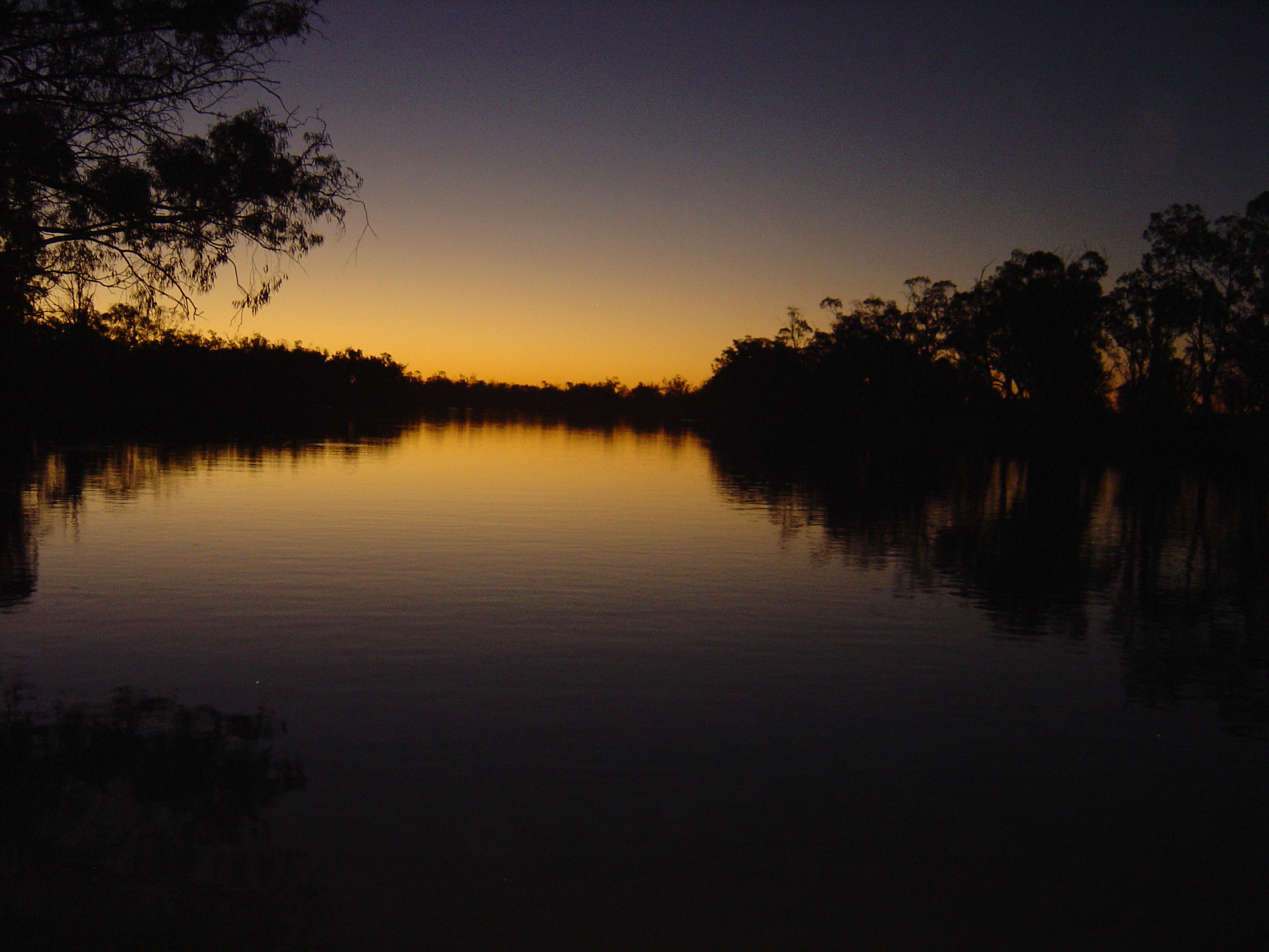 The Murray River, Australian waterway, Scenic wallpaper, Nature's gift, 2600x1950 HD Desktop