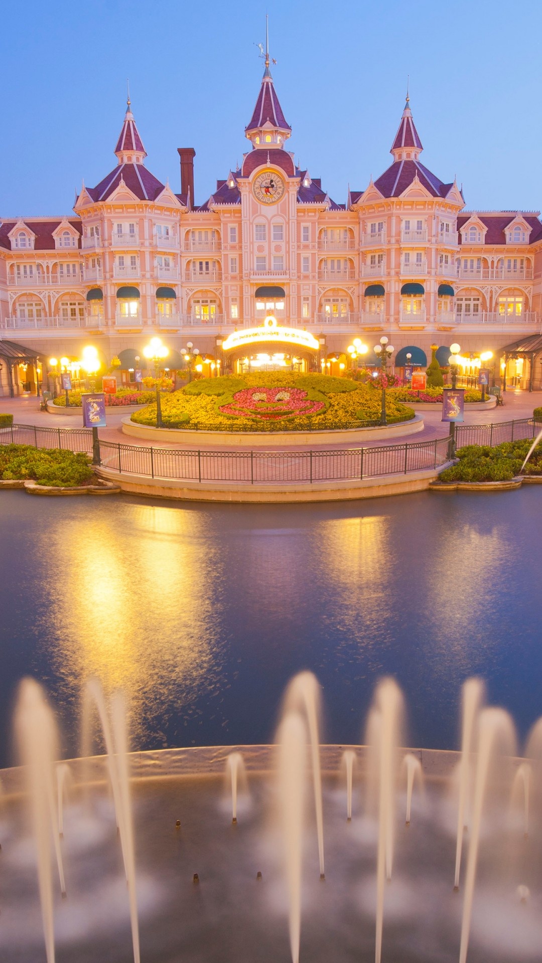 Disneyland Hotel, Paris Wallpaper, 1080x1920 Full HD Phone