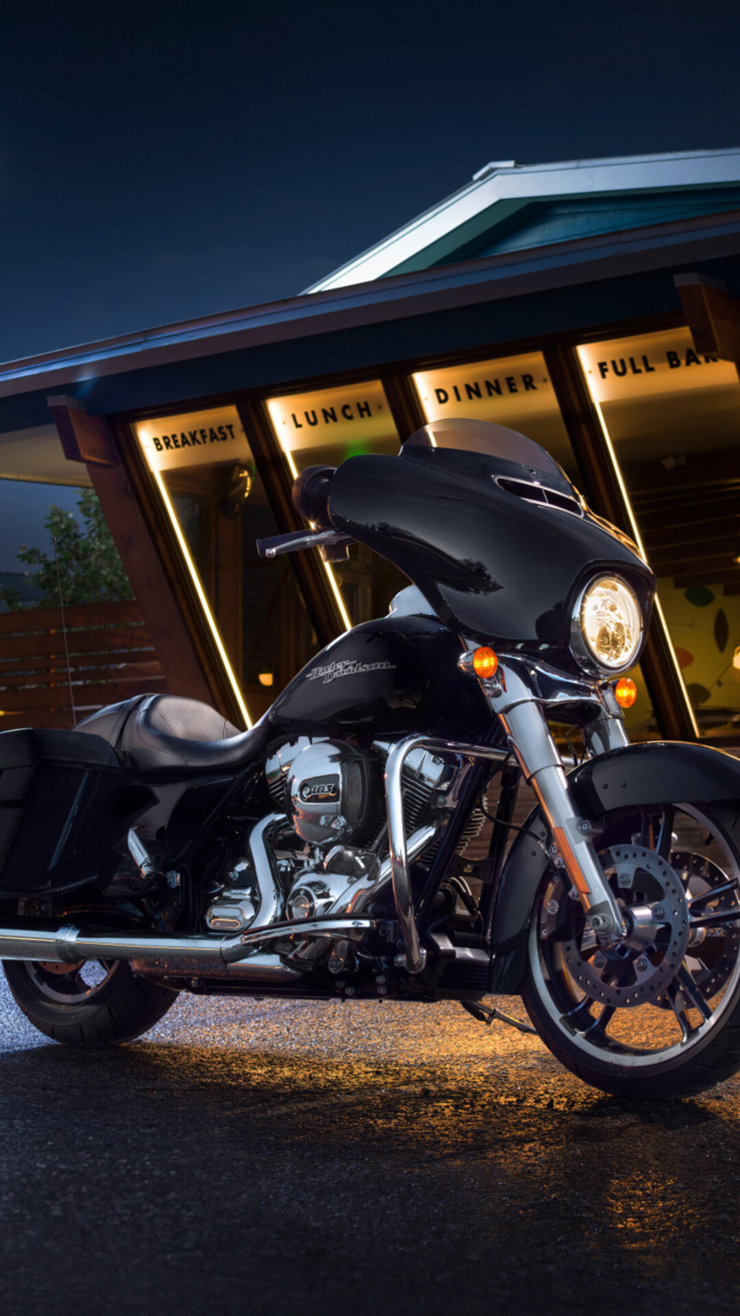 Harley-Davidson Touring Street Glide, Classic beauty, Touring excellence, 4K resolution delight, 1080x1920 Full HD Phone