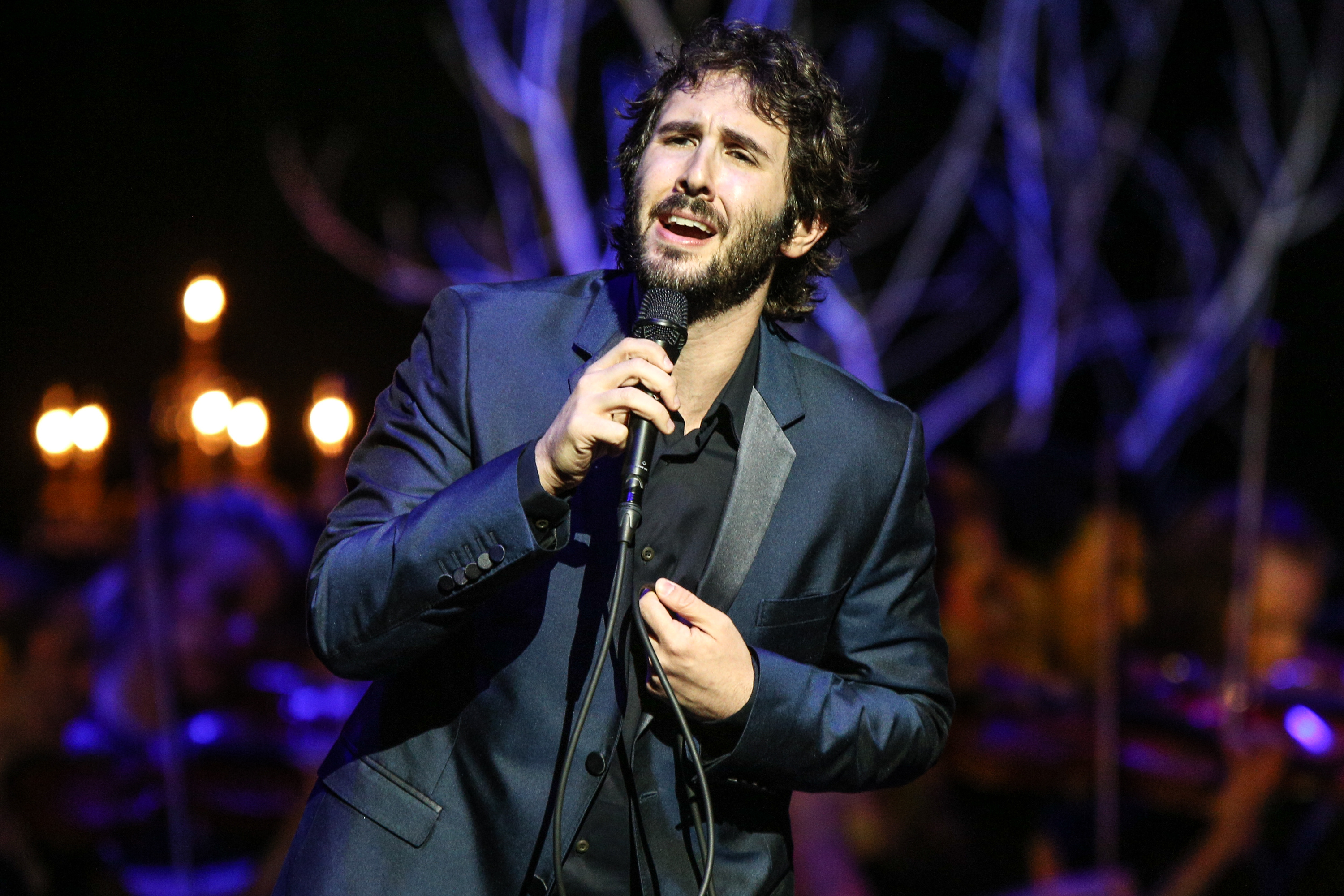 Josh Groban, Live performance, Hollywood Casino Amphitheater, June concert, 3000x2000 HD Desktop