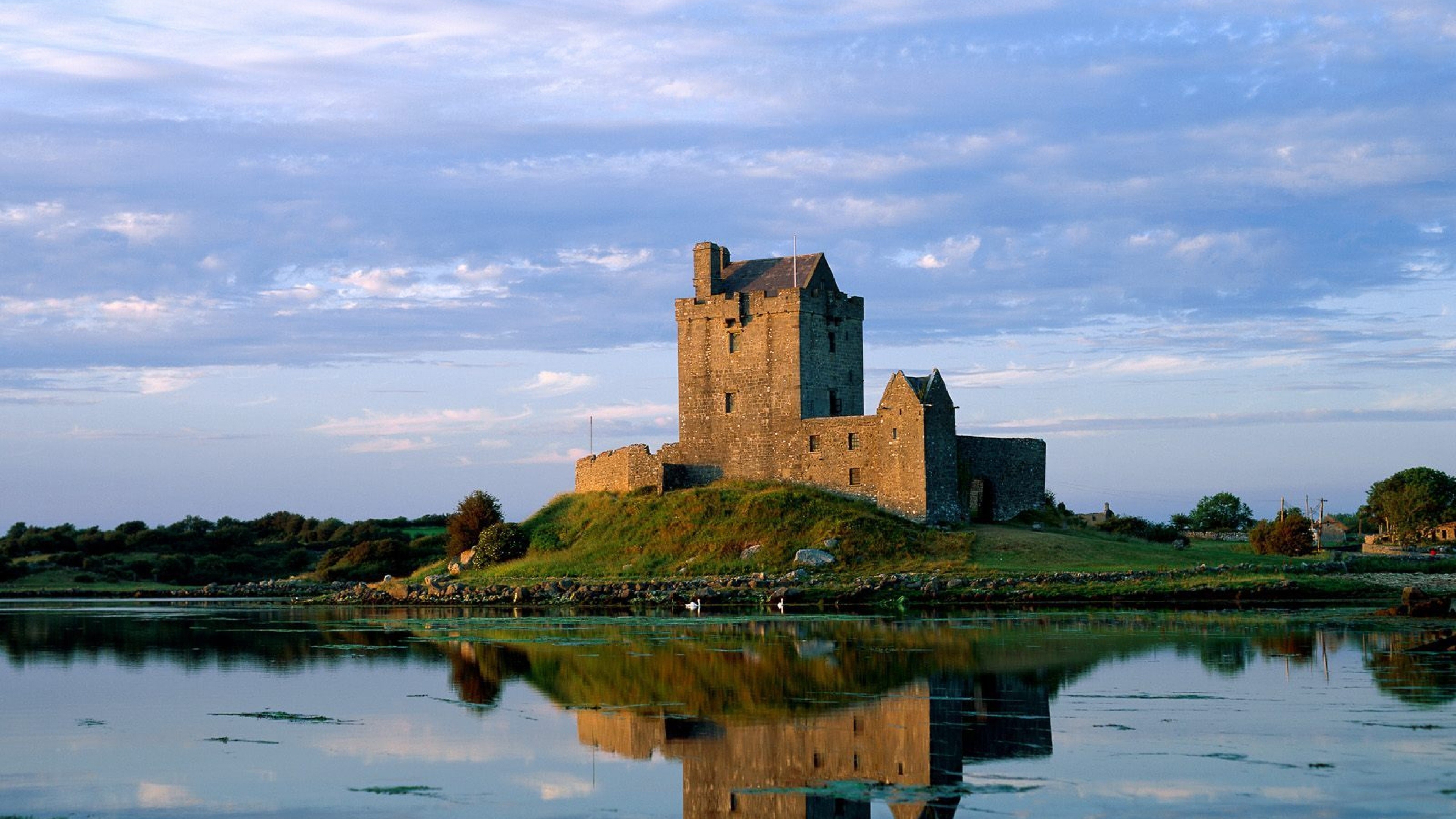 Dunguaire Castle, Ireland Wallpaper, 3840x2160 4K Desktop