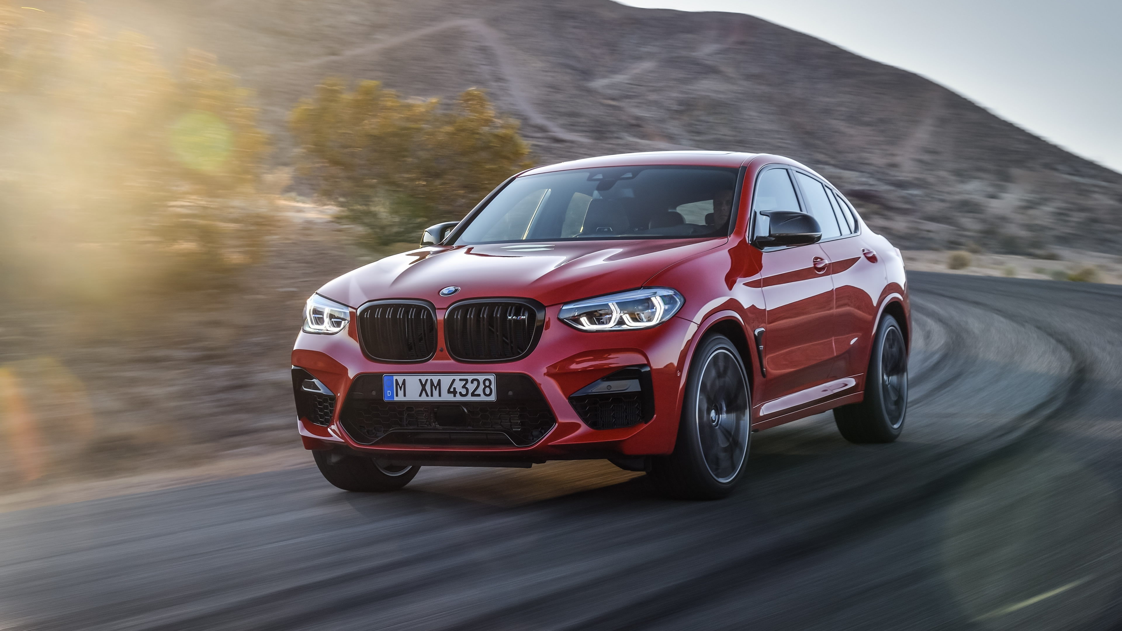 Gen II Facelift, BMW X4 Wallpaper, 3840x2160 4K Desktop