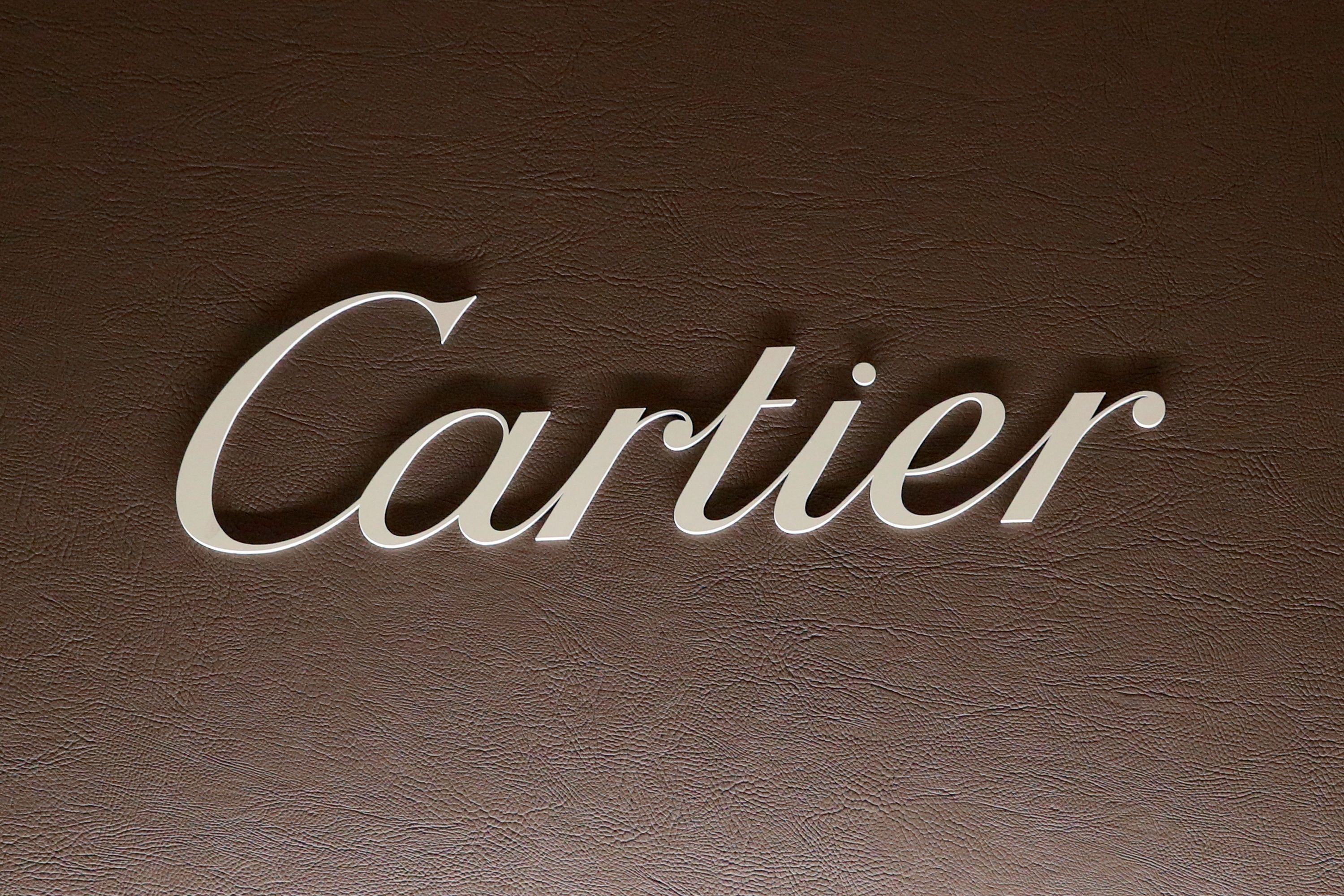 Cartier environmental pact, Sustainable watches, Kering partnership, Responsible luxury, 3000x2000 HD Desktop