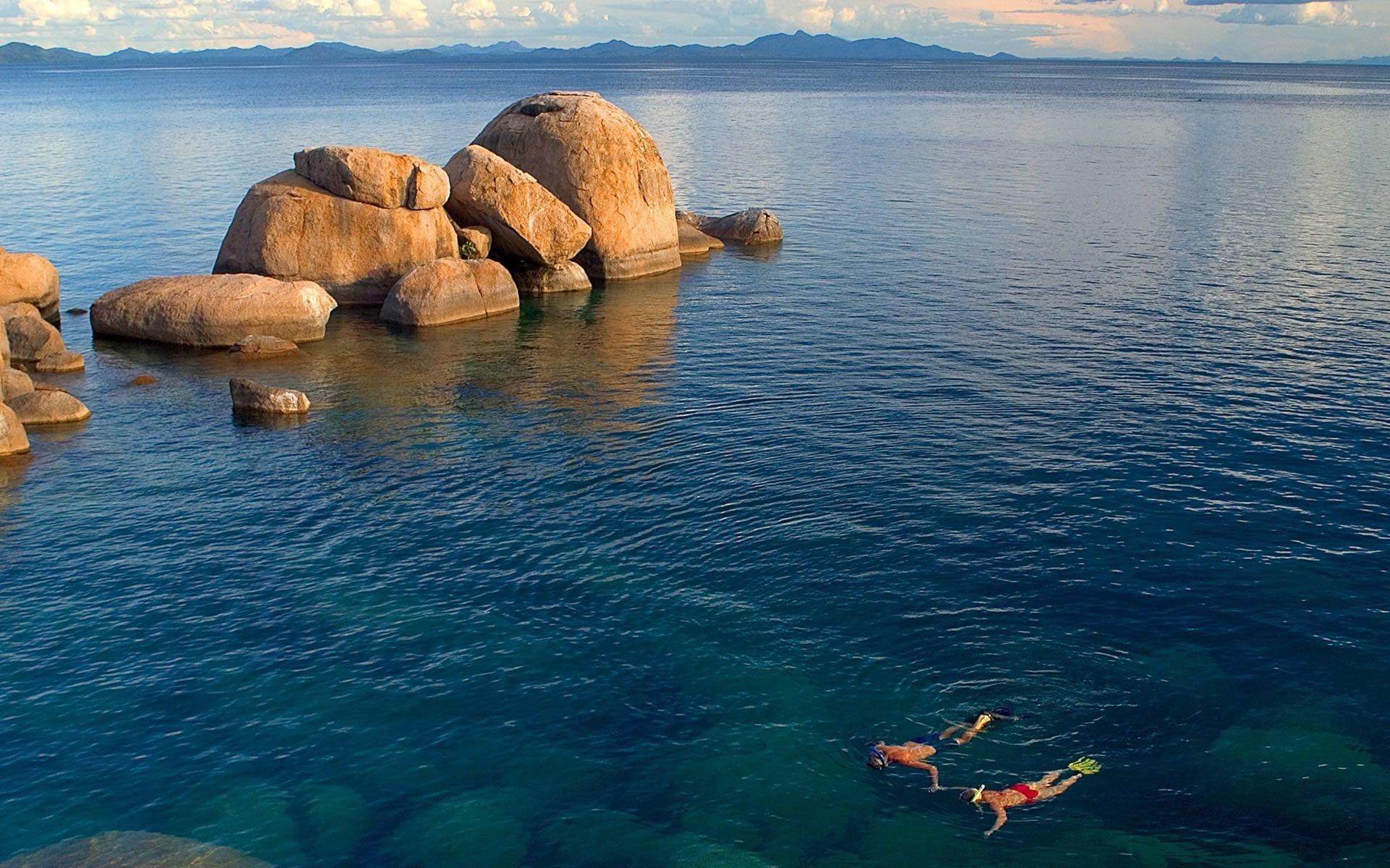 Lake Malawi, Malawi wallpapers, Lake scenery, Malawi landscapes, 1920x1200 HD Desktop