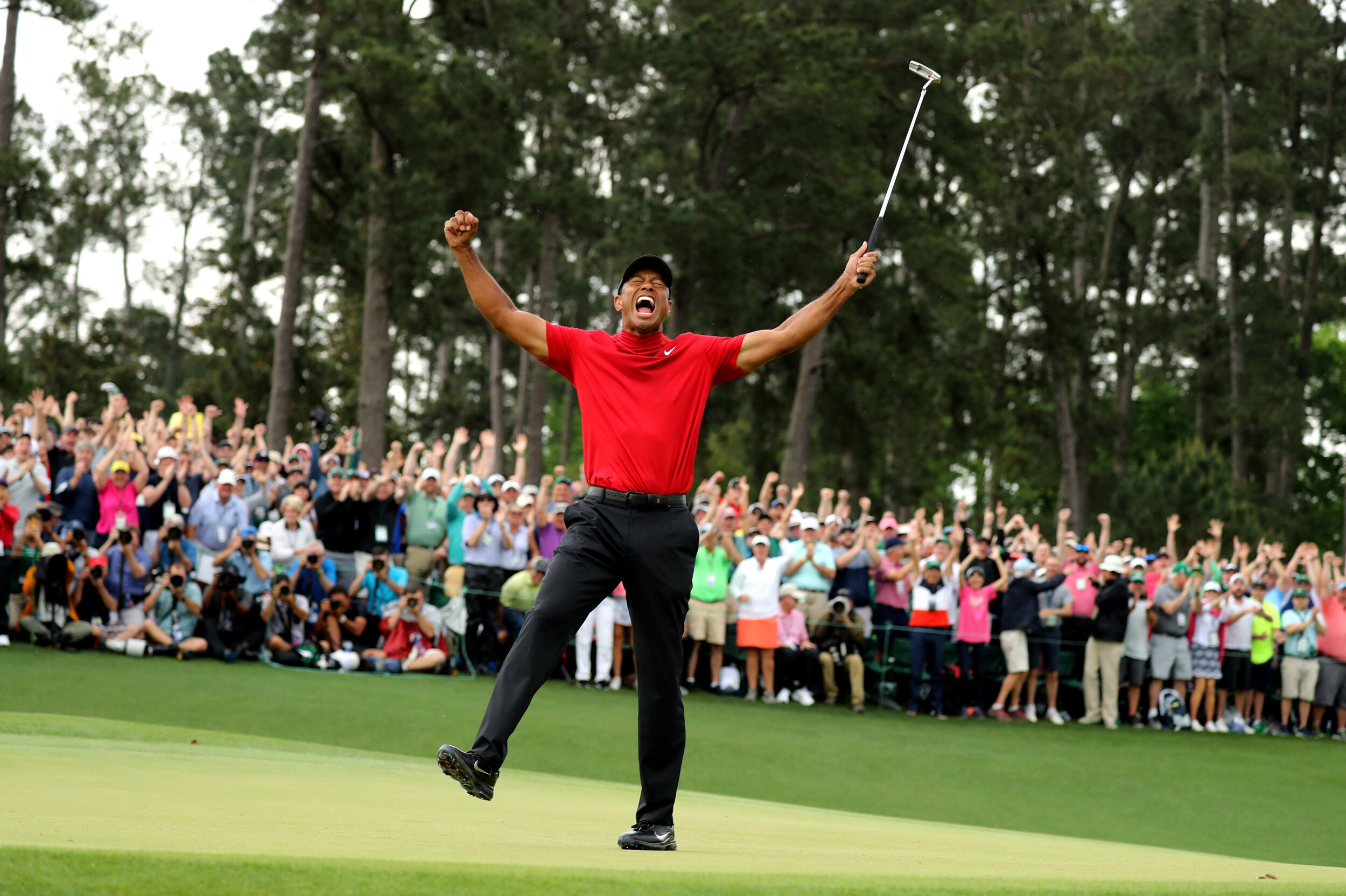 Tiger Woods, Golf masterclass, Unforgettable moments, Inspiring sportsmanship, 2500x1670 HD Desktop