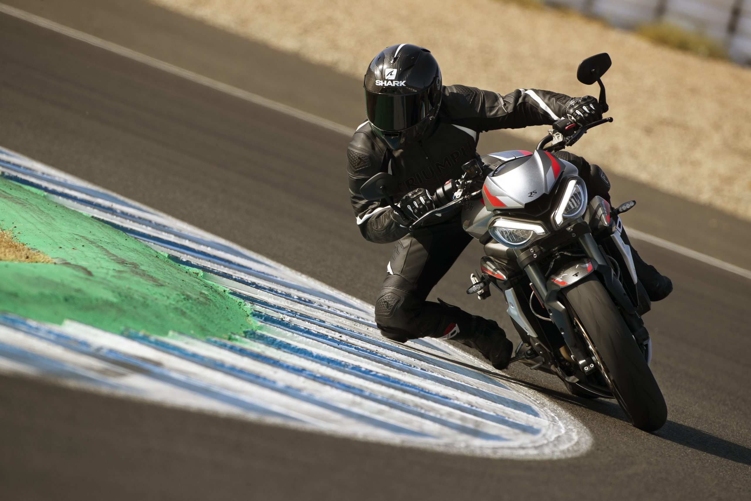 Turn Front View, Triumph Street Triple RS Wallpaper, 2560x1710 HD Desktop