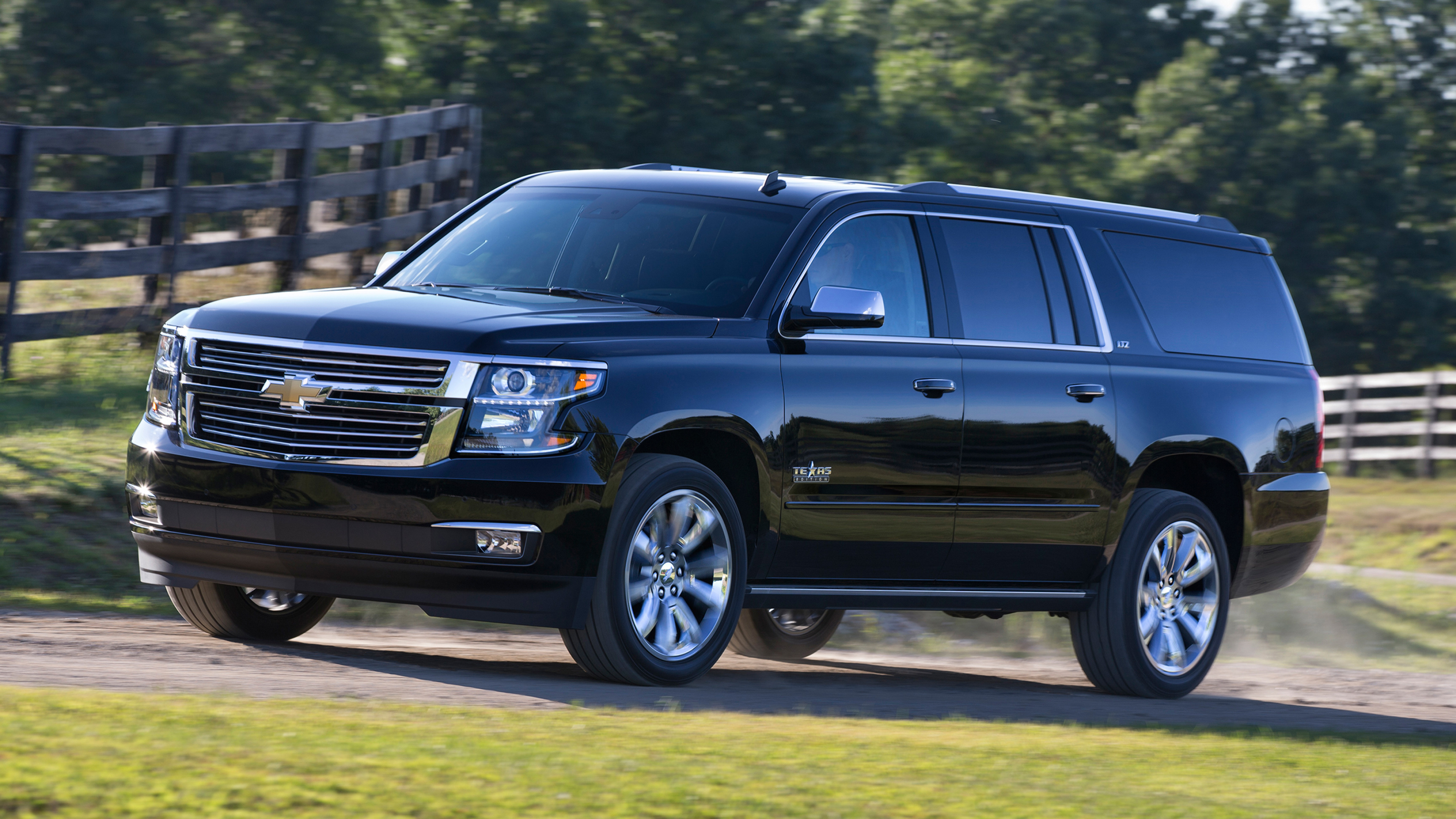 General Motors, Chevrolet Suburban, Powerful SUV, Luxury vehicles, 3840x2160 4K Desktop