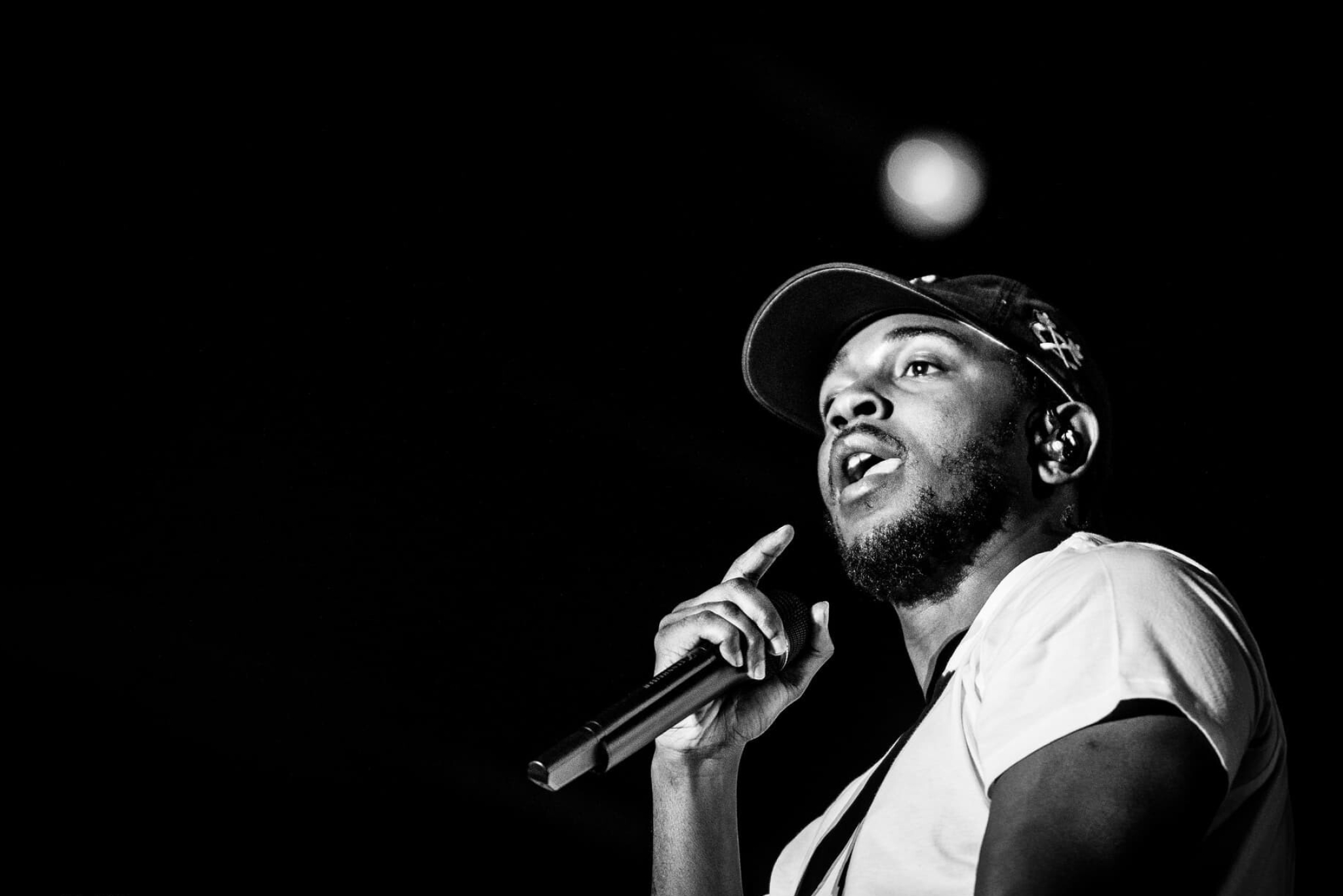 Kendrick Lamar, Raw talent, Musical storytelling, Authenticity, 2050x1370 HD Desktop