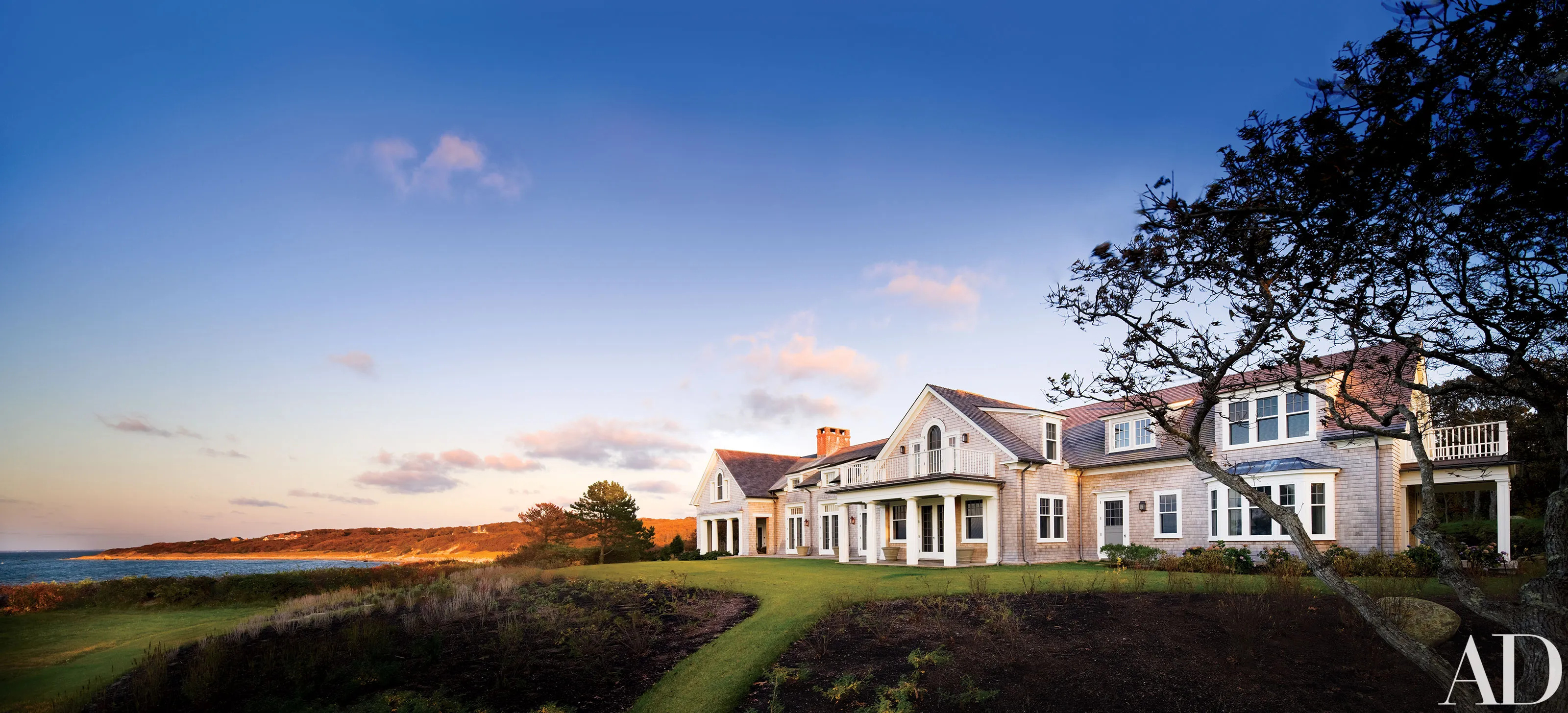 Marthas Vineyard residence, Renovated sanctuary, Architectural Digest, Luxury living, 3200x1460 Dual Screen Desktop