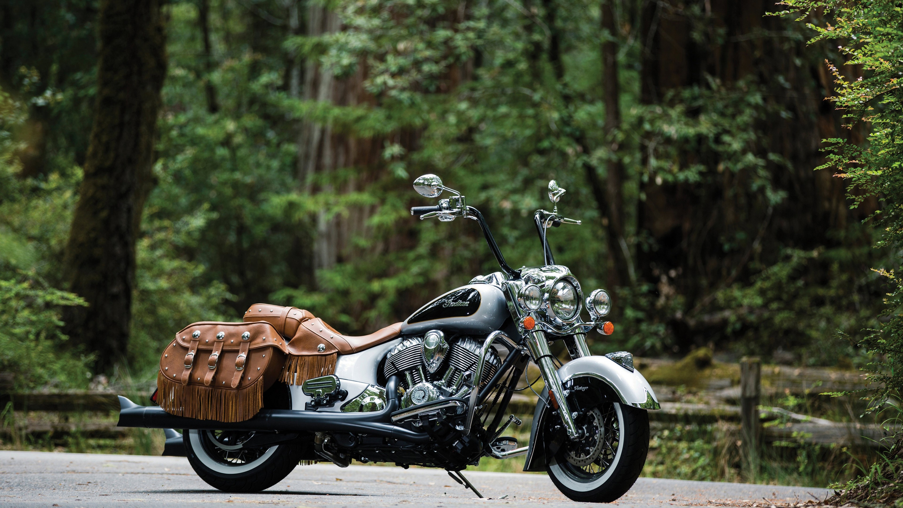 Indian Motorcycle, Vintage SilverBlack, Classic and elegant, 3840x2160 4K Desktop